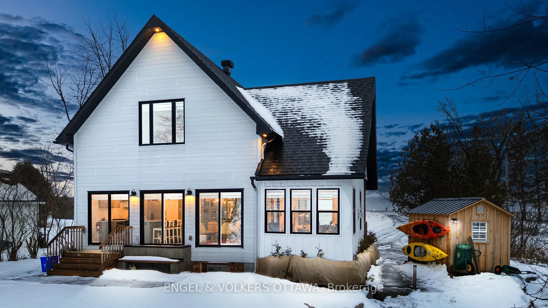 Photo 3 of 2882 Bay Road, Champlain, Champlain Twp — HOMEH