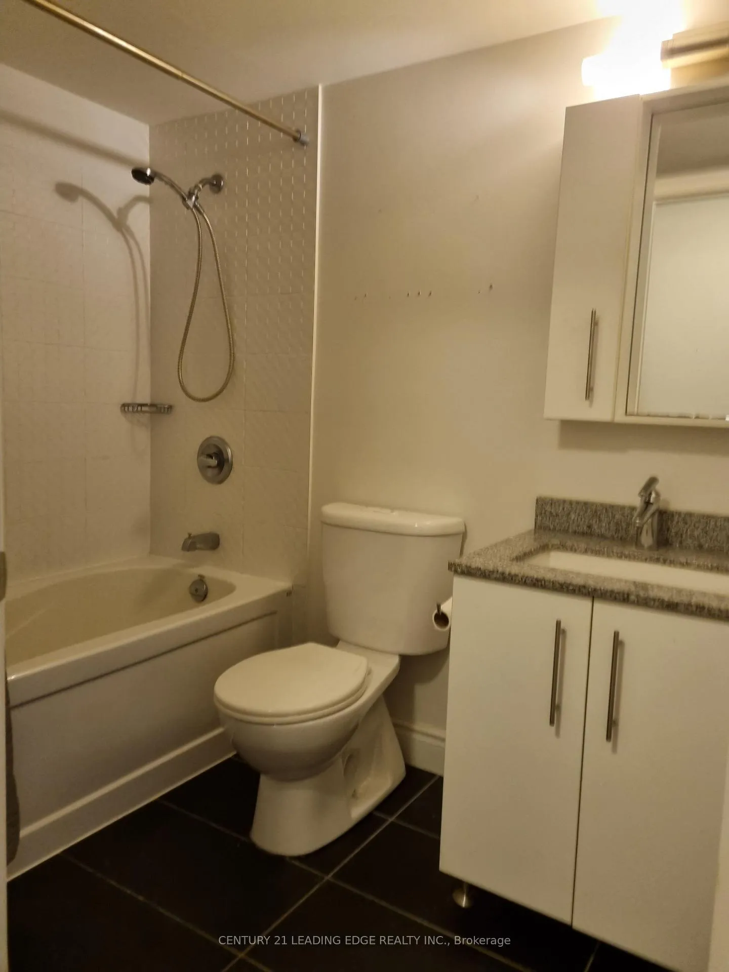 Photo 2 of Unit 818, 273 South Park Road, Markham, Commerce Valley — HOMEH