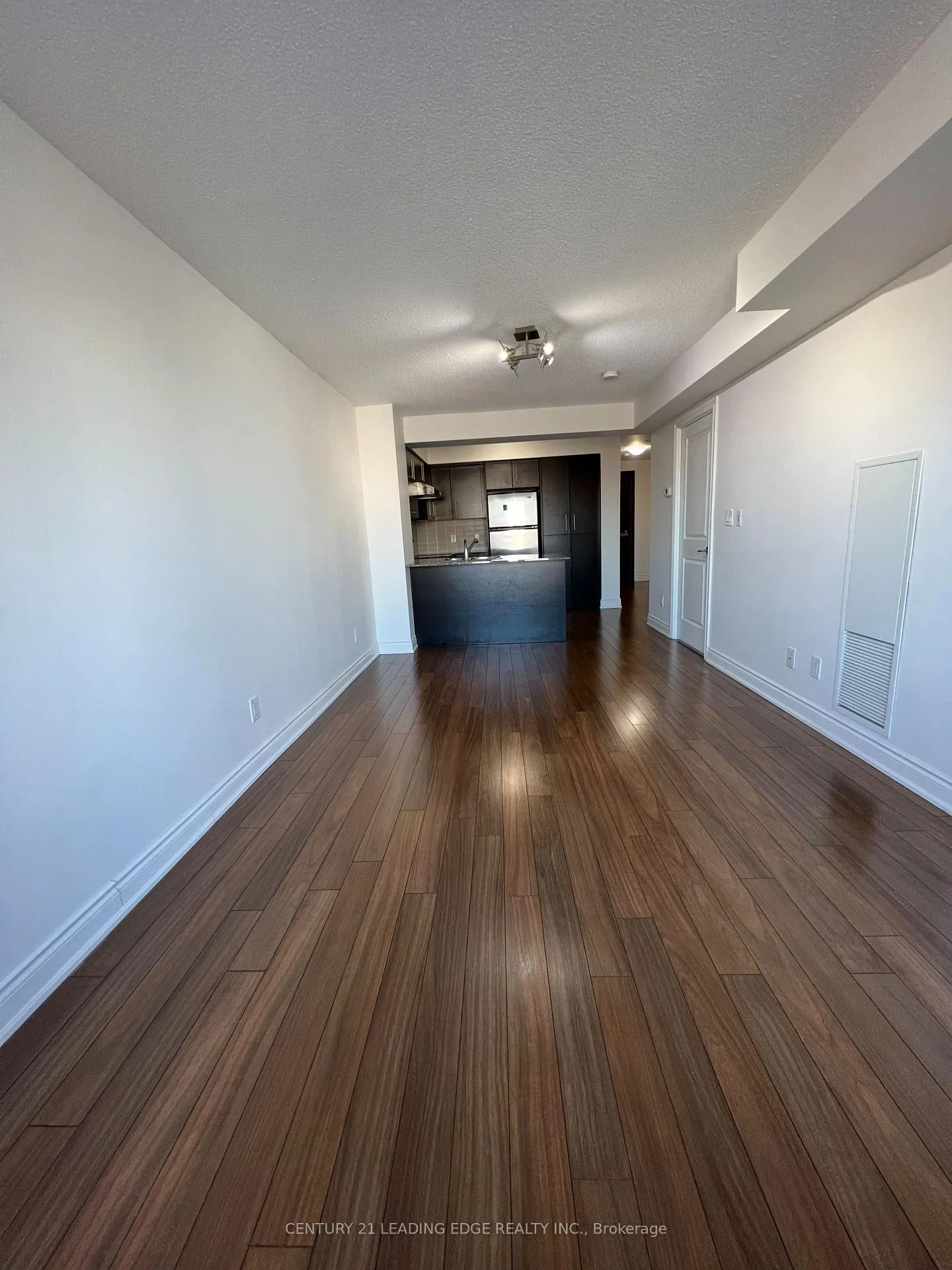 Photo 5 of Unit 818, 273 South Park Road, Markham, Commerce Valley — HOMEH