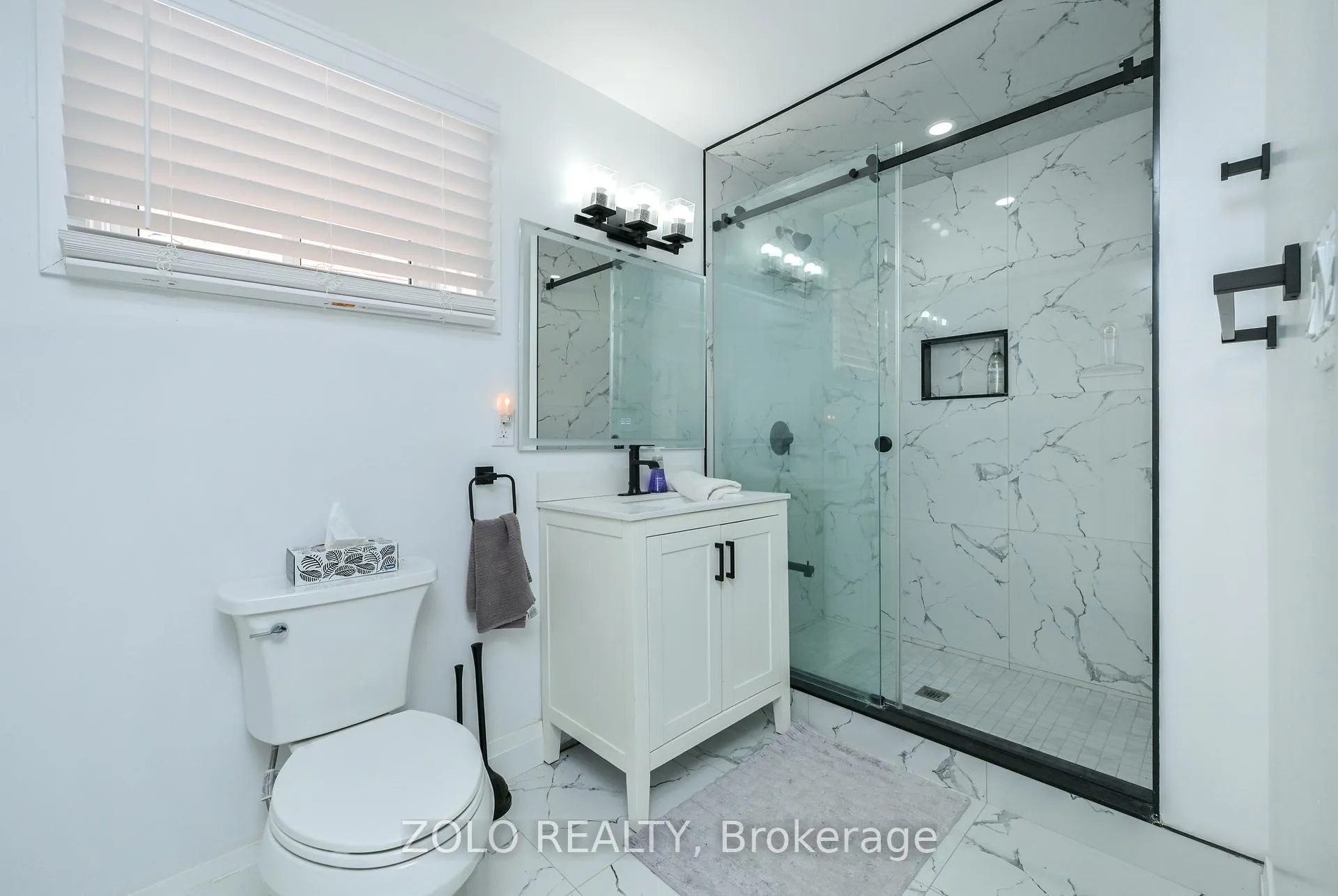 Photo 22 of 10 St. Bruno's Circle, Barrie, Ardagh — HOMEH