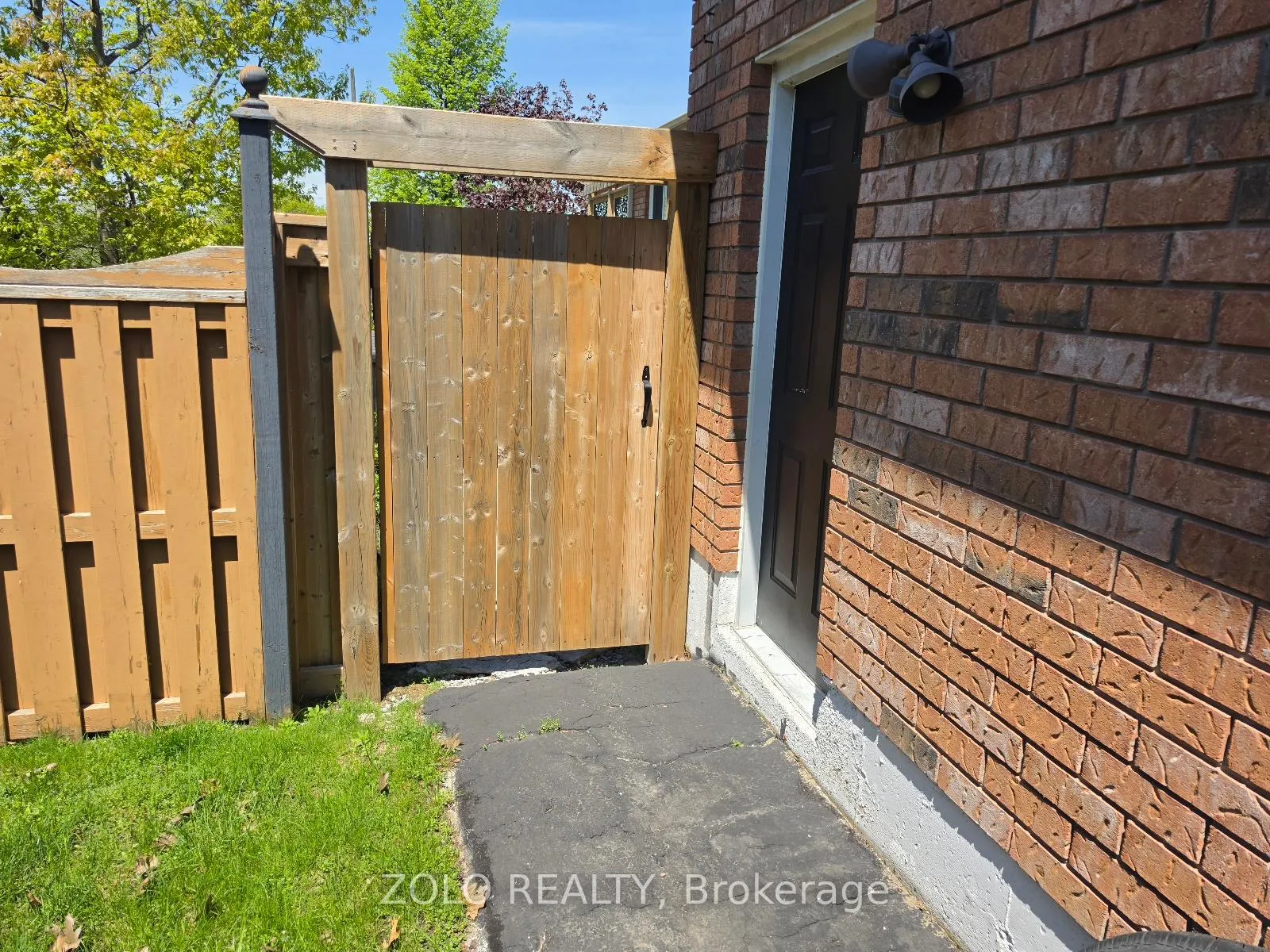 Photo 27 of 10 St. Bruno's Circle, Barrie, Ardagh — HOMEH