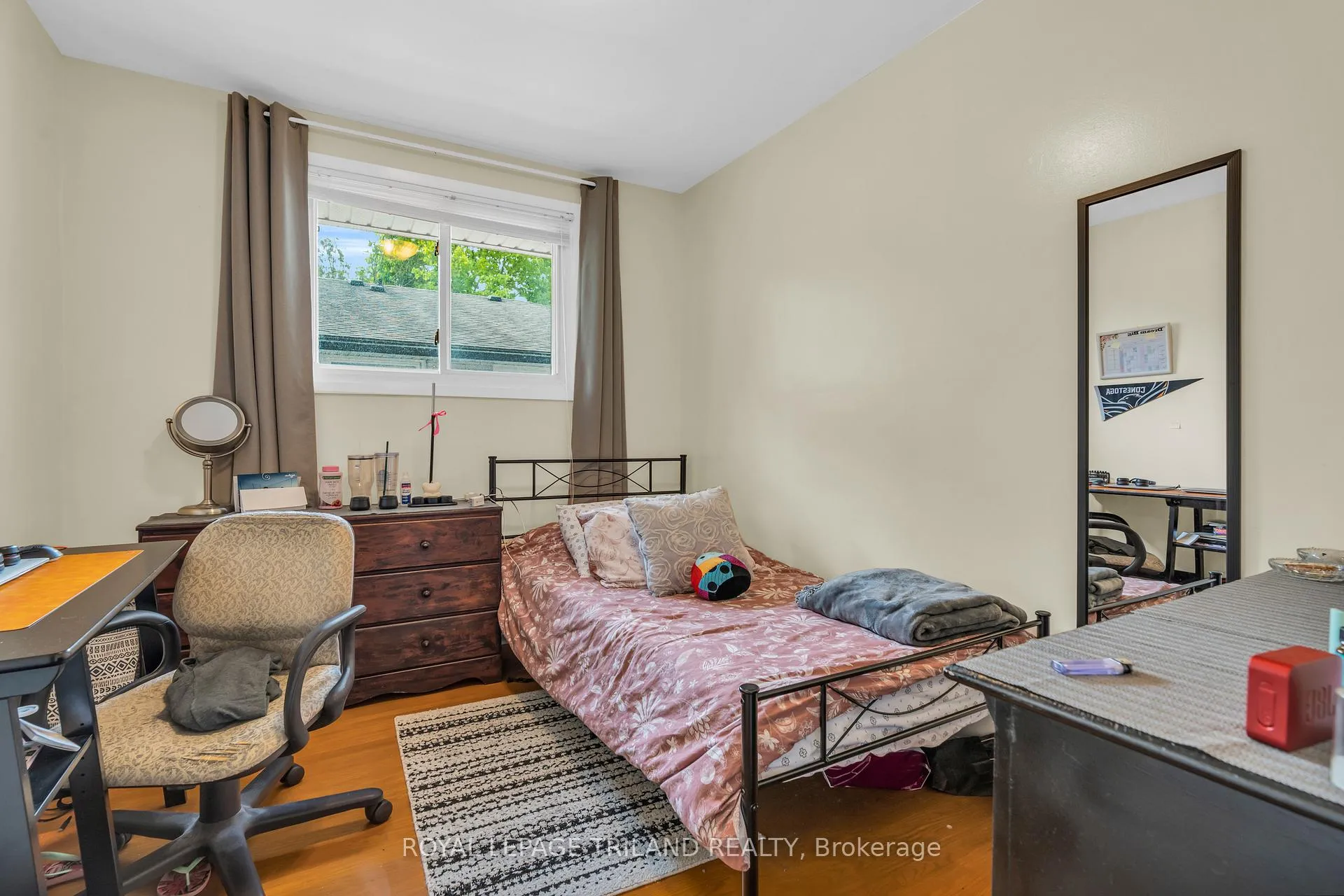 Photo 6 of Unit A, 195B Cedarvale Crescent, Waterloo — HOMEH