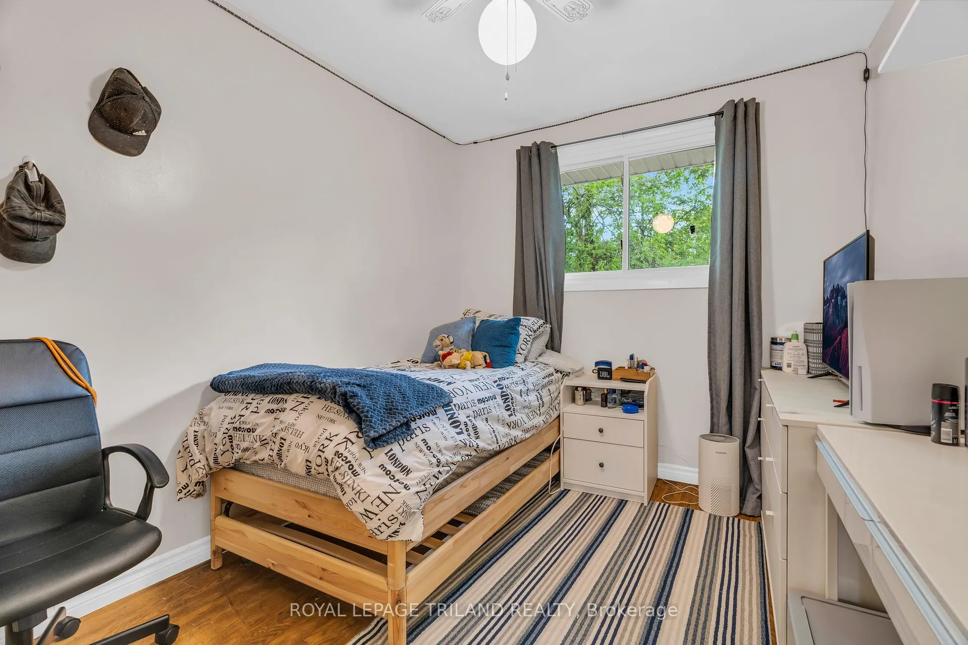 Photo 9 of Unit A, 195B Cedarvale Crescent, Waterloo — HOMEH