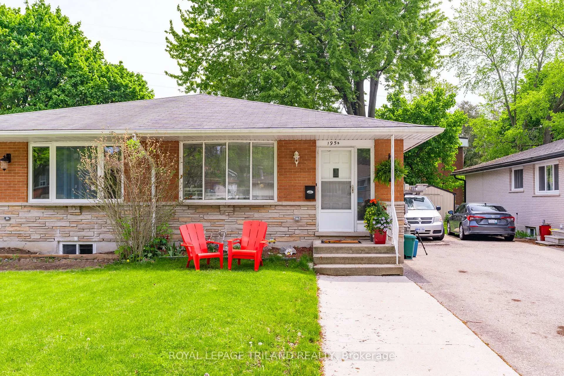 Photo 10 of Unit A, 195B Cedarvale Crescent, Waterloo — HOMEH