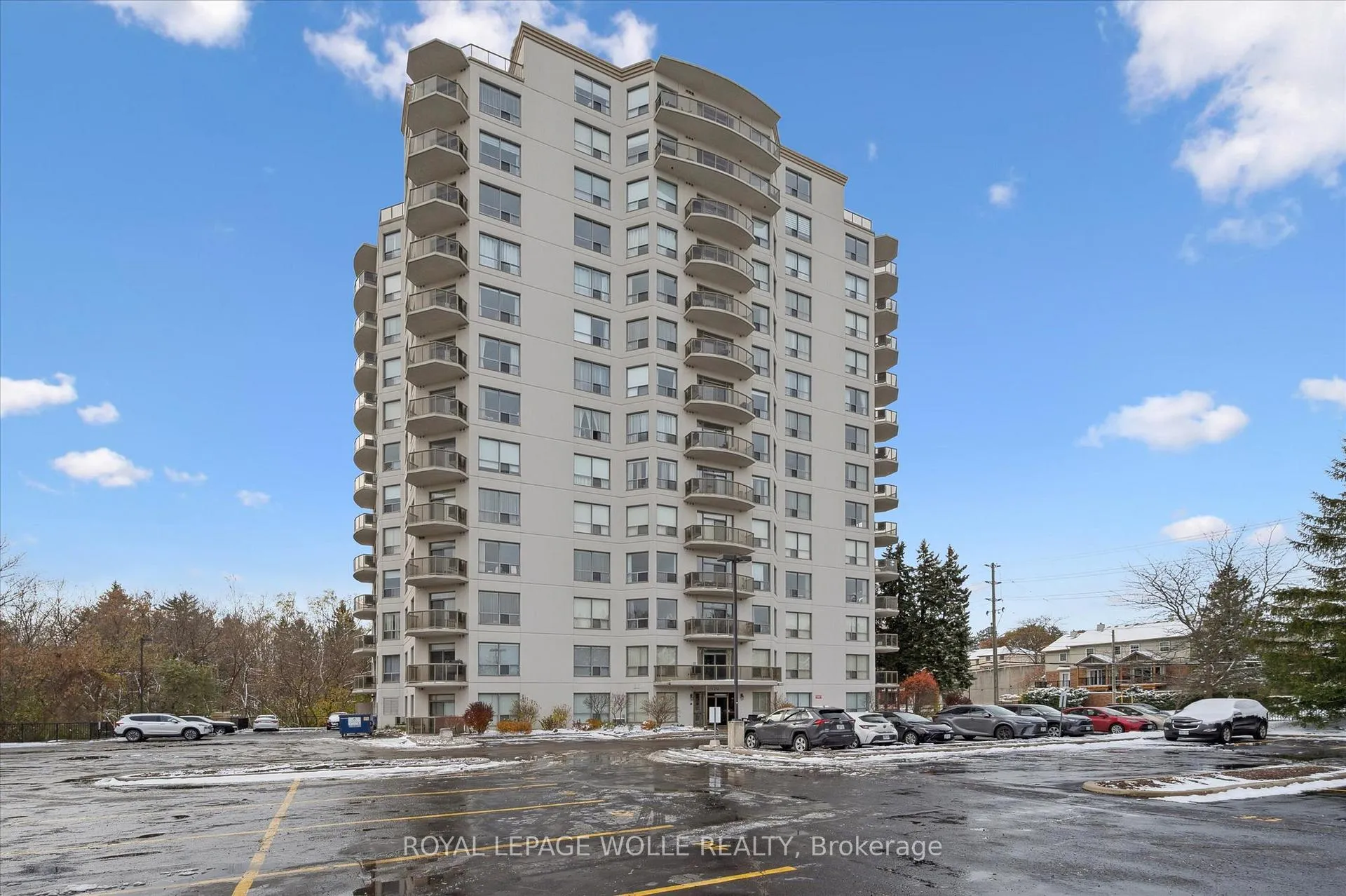 Front of Unit 706, 255 Keats Way