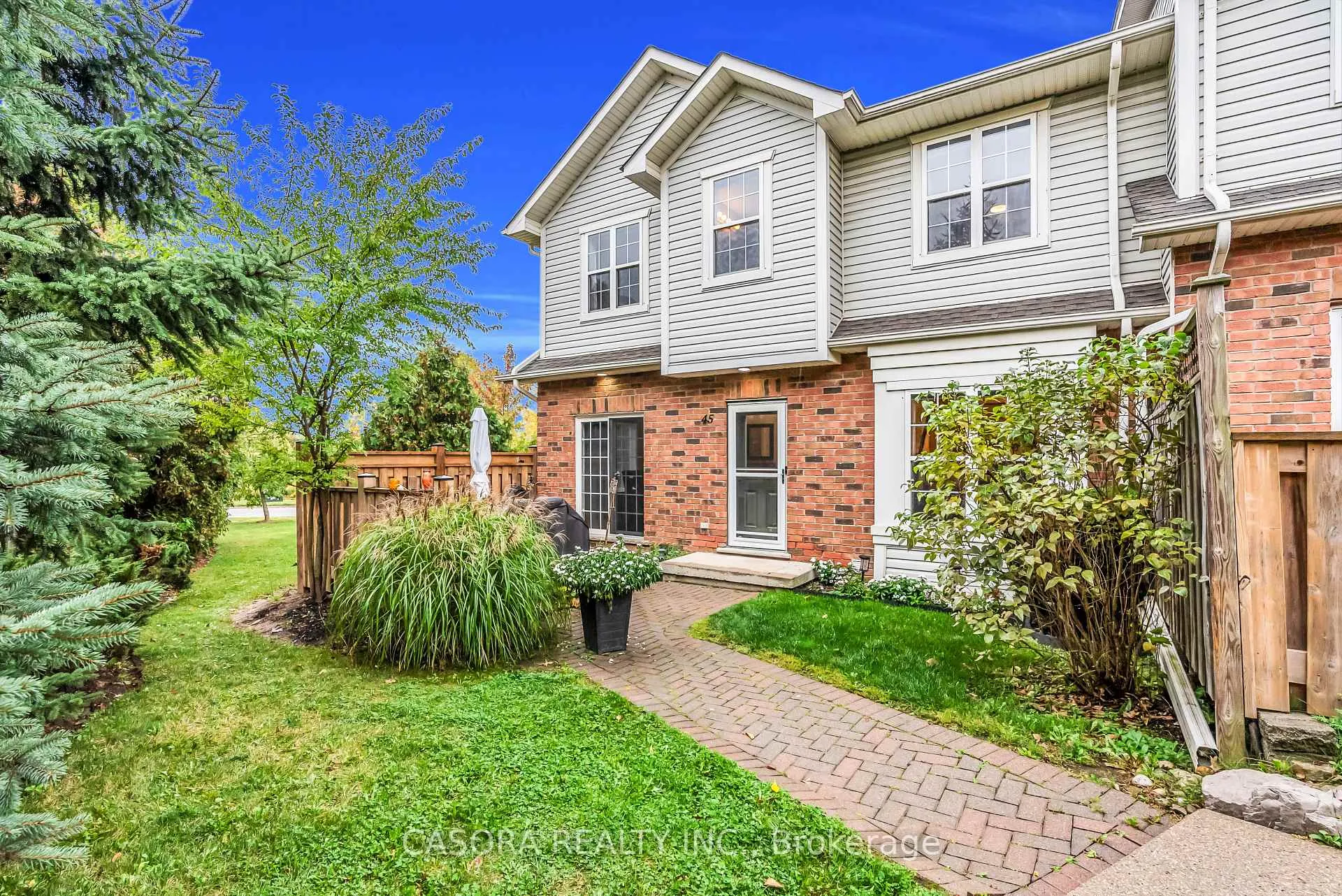 Photo 6 of Unit 45, 1085 Harrogate Drive, Hamilton, Meadowlands — HOMEH