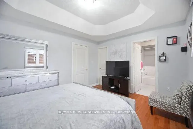 Photo 20 of 104 Begonia Crescent, Brampton, Northwest Sandalwood Parkway — HOMEH
