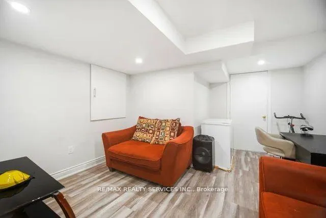 Photo 29 of 104 Begonia Crescent, Brampton, Northwest Sandalwood Parkway — HOMEH