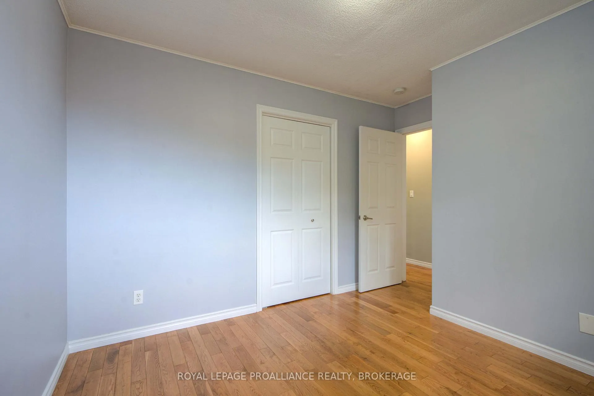 Photo 25 of 114 Drennan Street, Kingston, Rideau — HOMEH