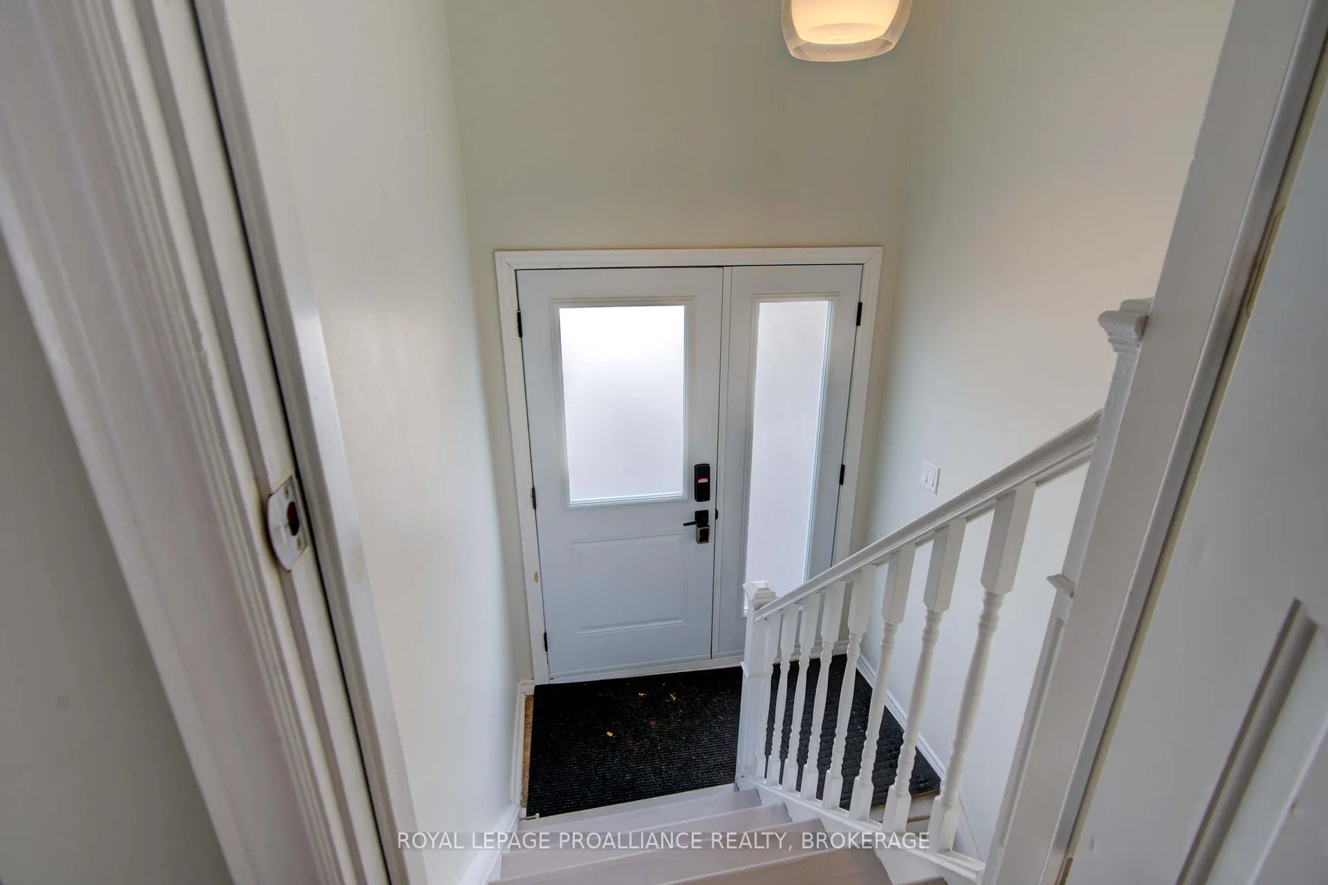 Photo 27 of 114 Drennan Street, Kingston, Rideau — HOMEH