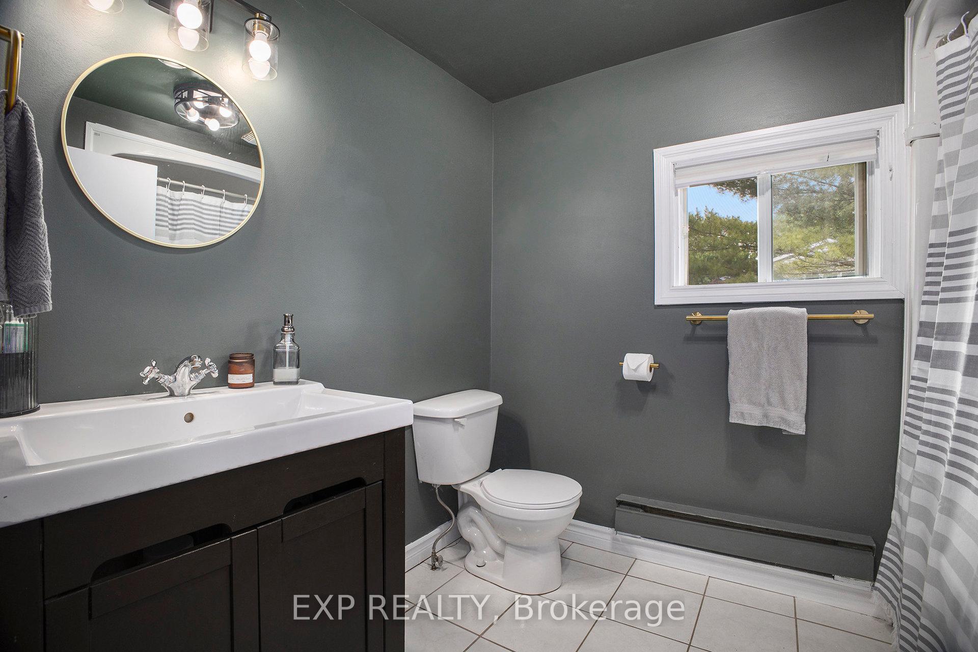 Photo 13 of 85 Moore Street, McNab/Braeside, Mcnab/Braeside Twps — HOMEH