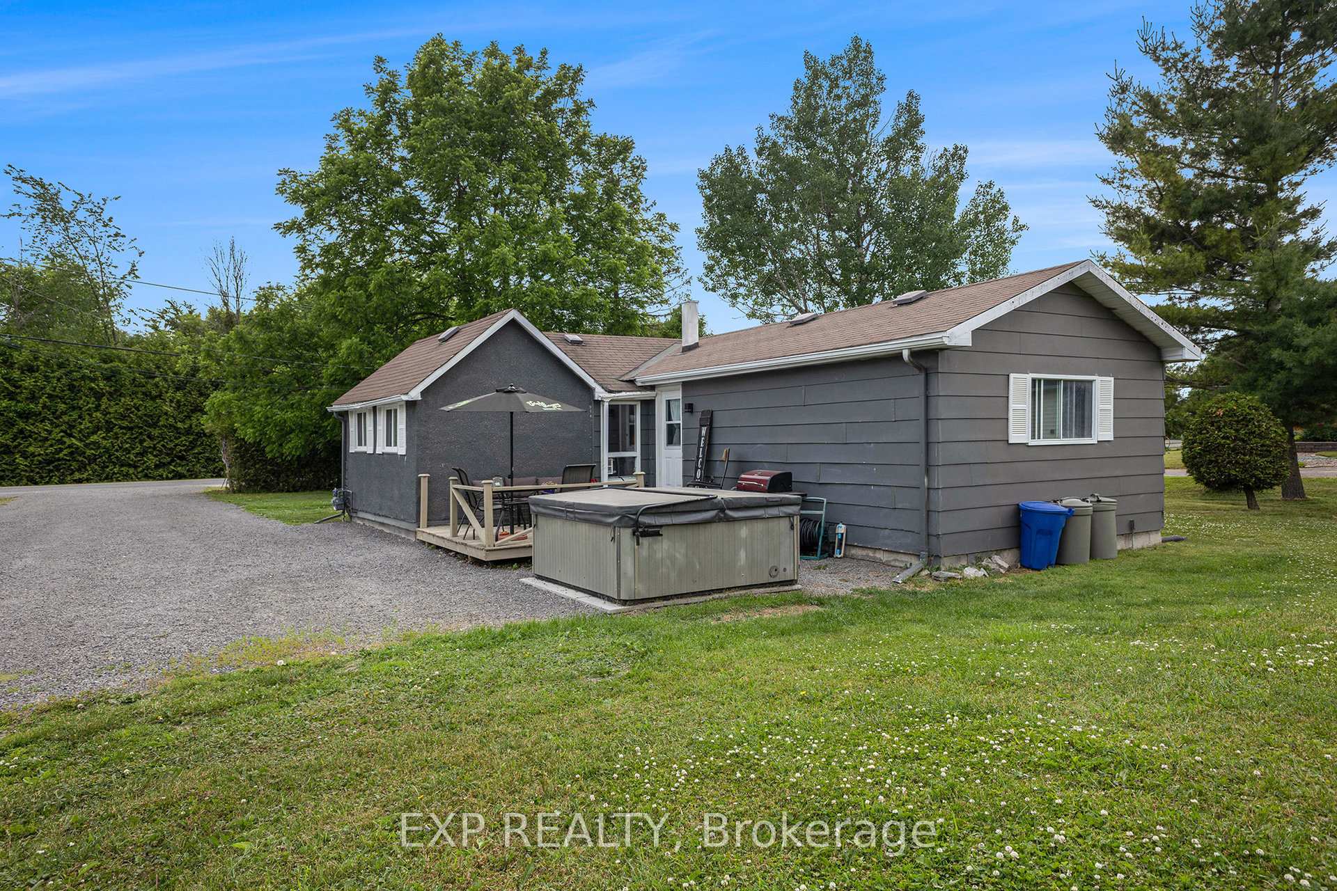 Photo 19 of 85 Moore Street, McNab/Braeside, Mcnab/Braeside Twps — HOMEH