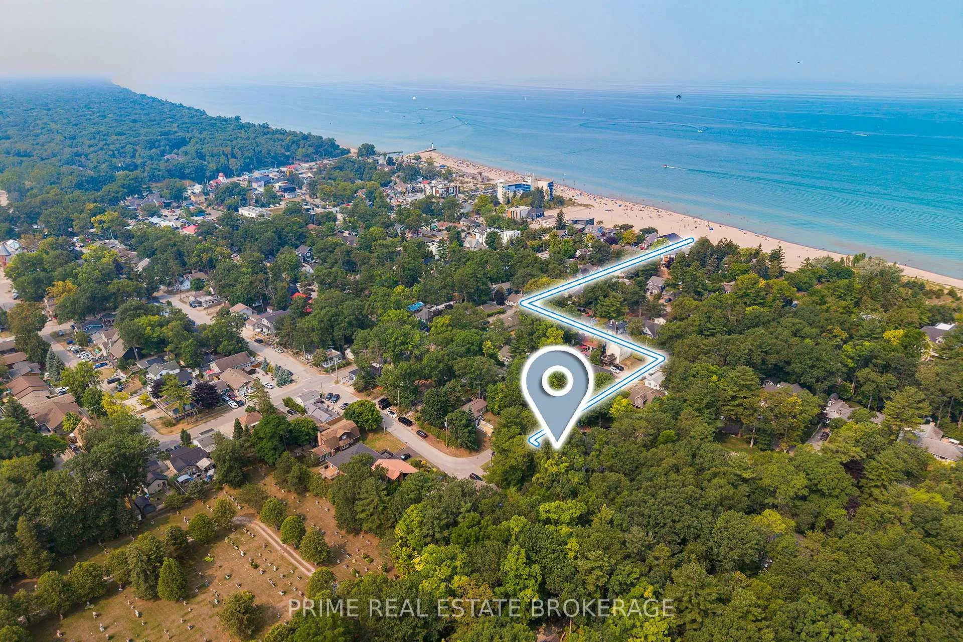 Photo 3 of 35 Walker Street, Lambton Shores, Grand Bend — HOMEH