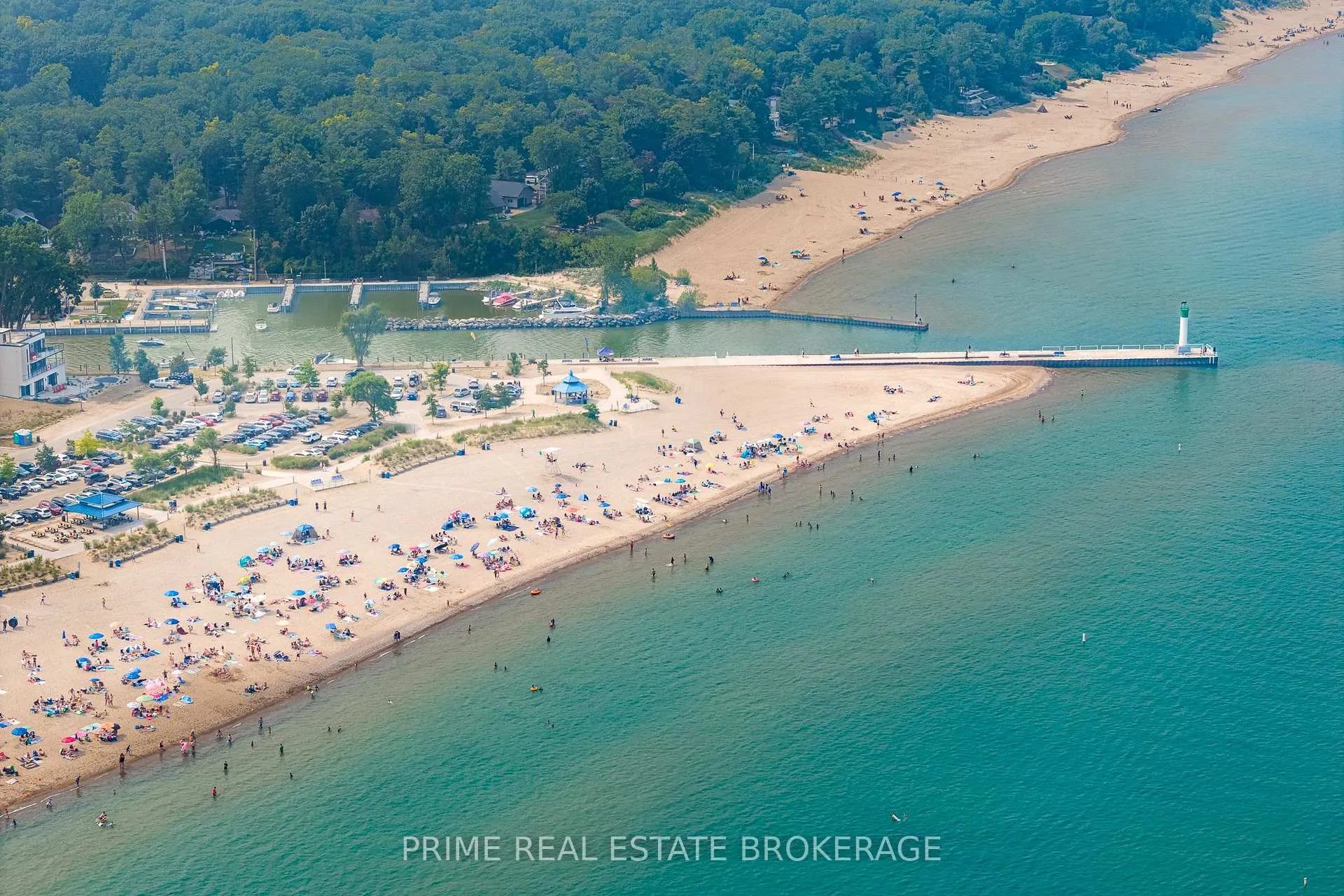 Photo 5 of 35 Walker Street, Lambton Shores, Grand Bend — HOMEH