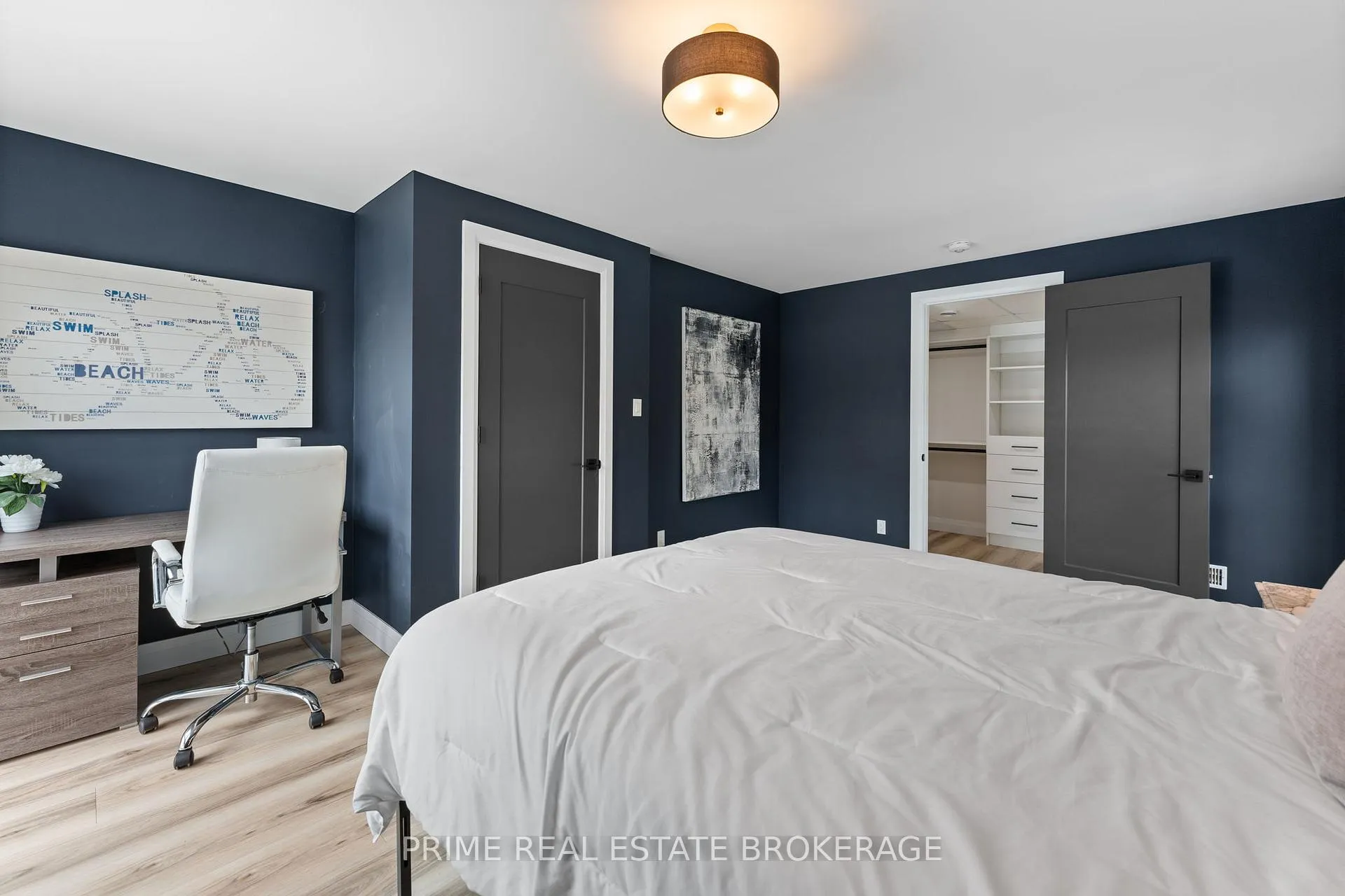 Photo 19 of 35 Walker Street, Lambton Shores, Grand Bend — HOMEH
