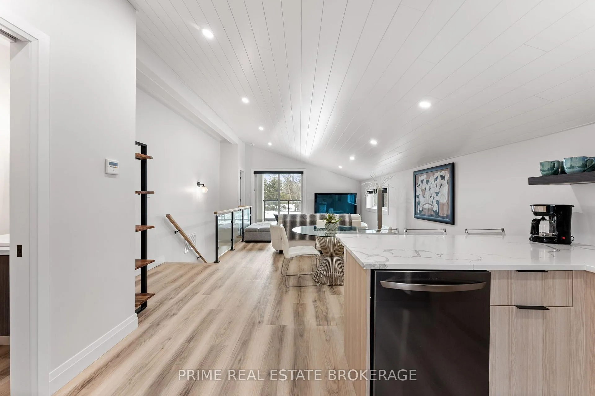 Photo 36 of 35 Walker Street, Lambton Shores, Grand Bend — HOMEH