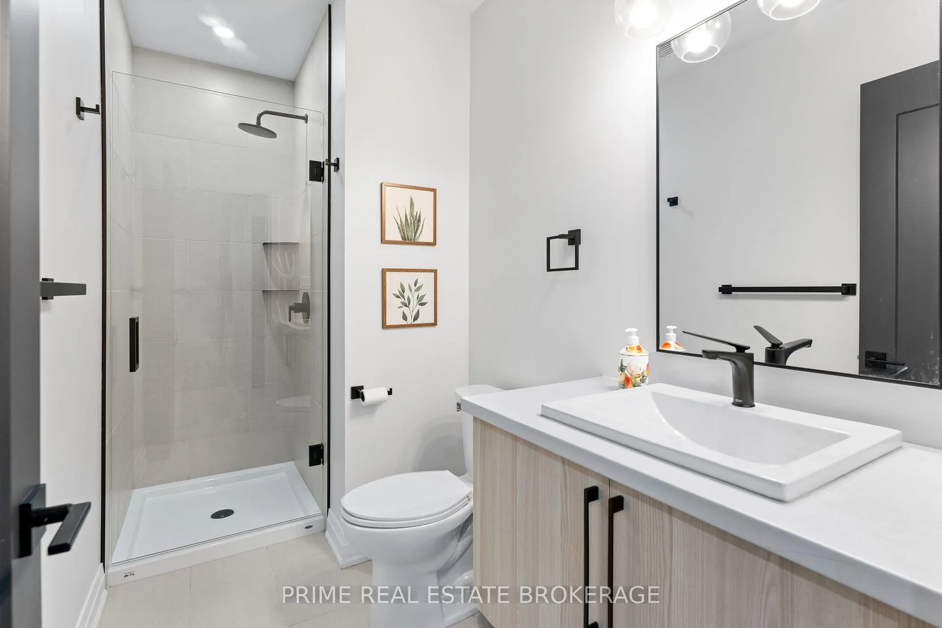 Photo 43 of 35 Walker Street, Lambton Shores, Grand Bend — HOMEH