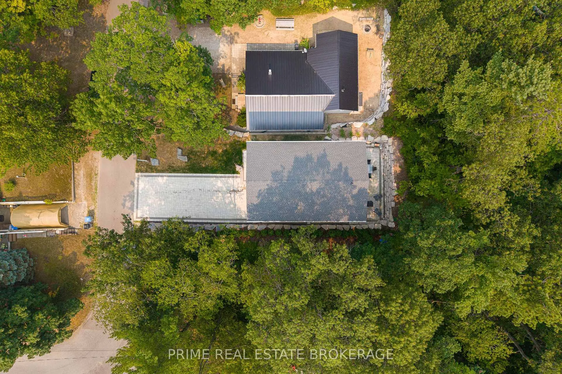 Photo 49 of 35 Walker Street, Lambton Shores, Grand Bend — HOMEH