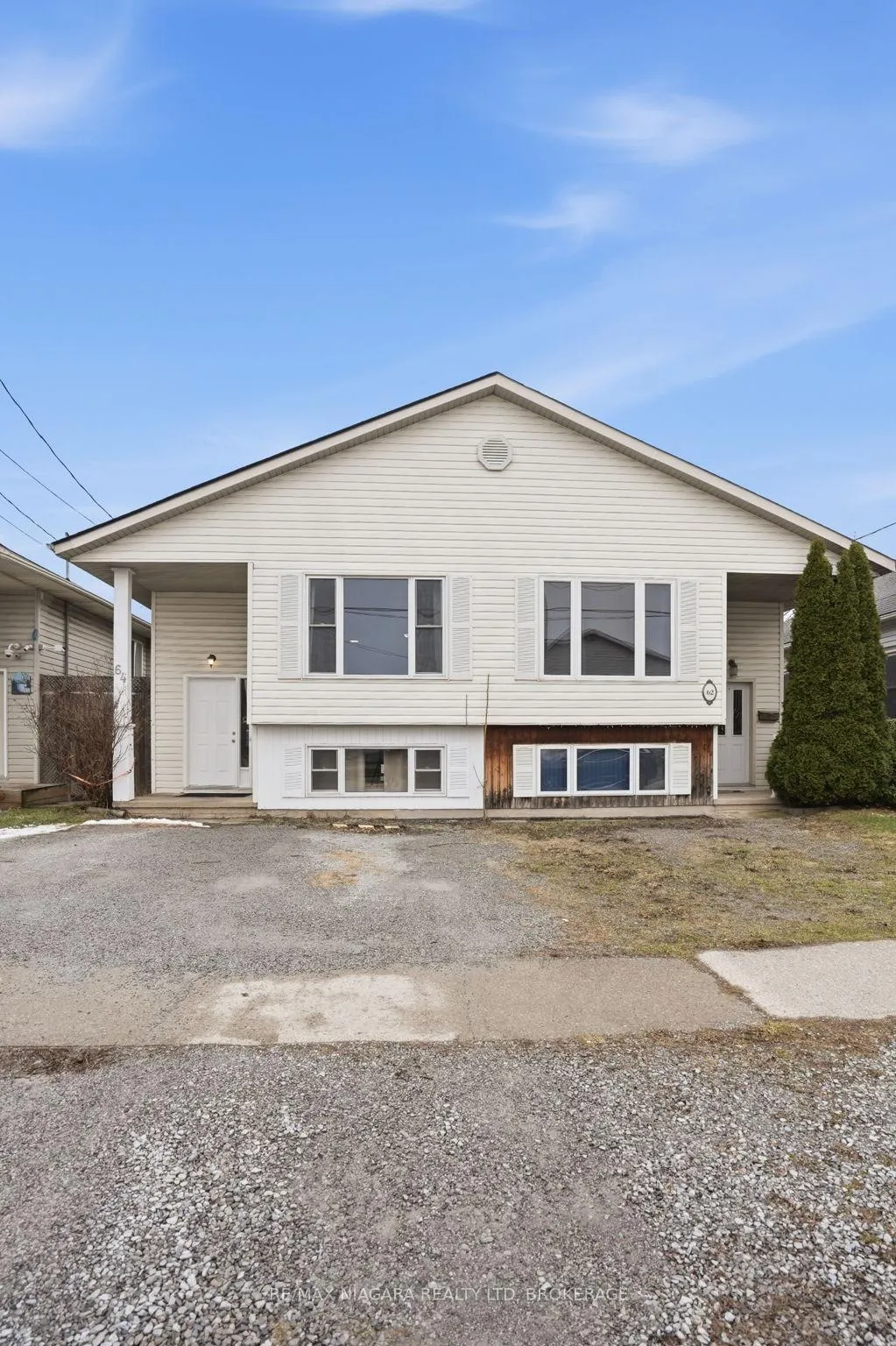 Photo 3 of 64 Page Street, St. Catharines, E. Chester — HOMEH