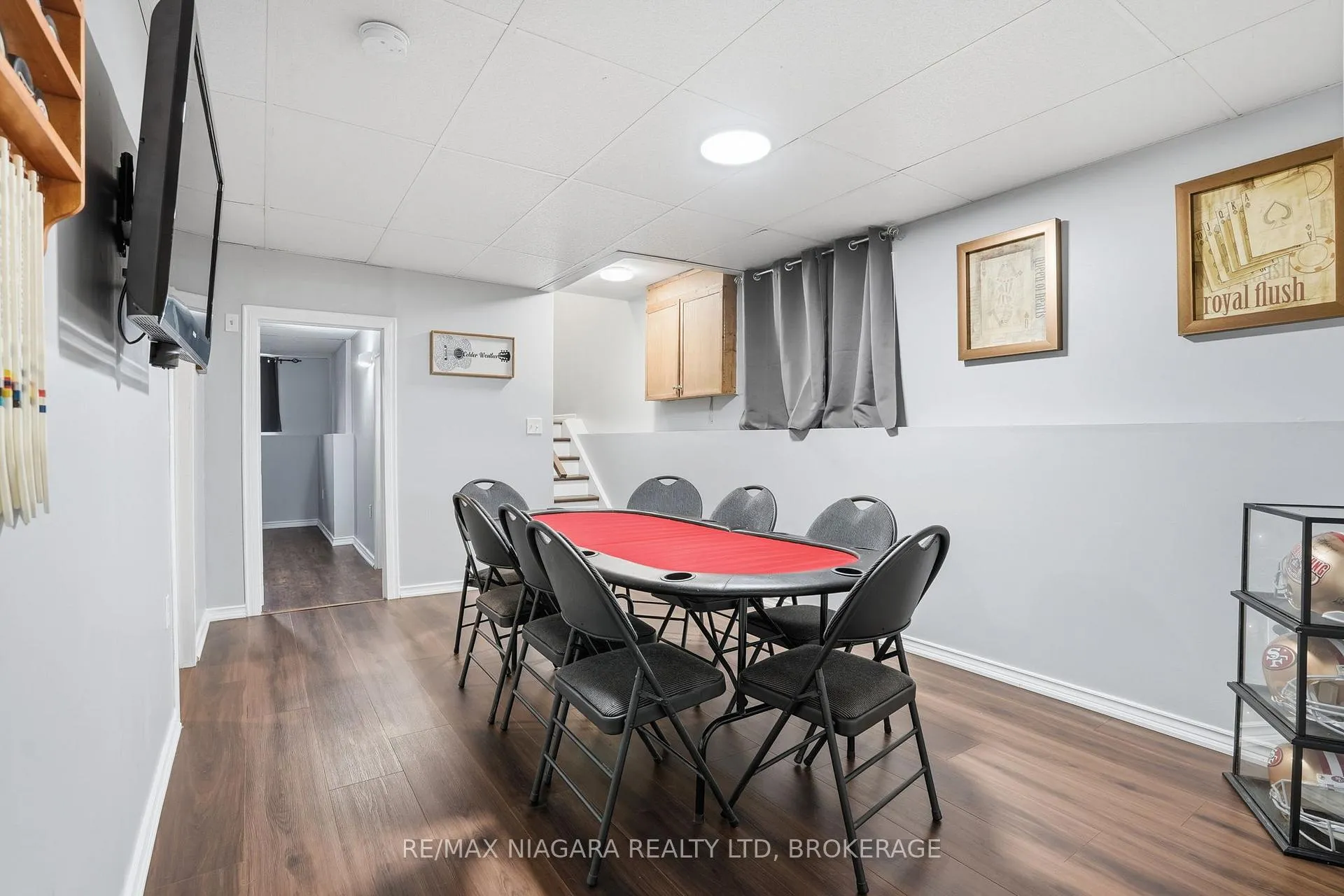 Photo 22 of 64 Page Street, St. Catharines, E. Chester — HOMEH