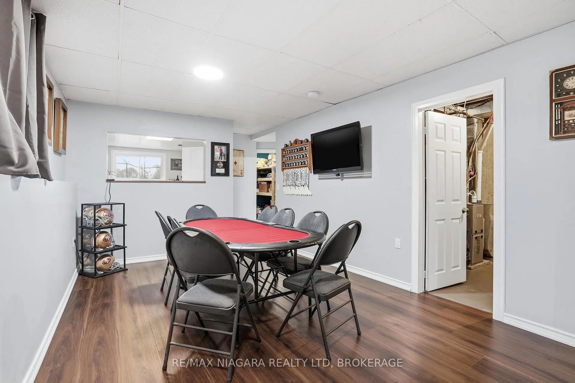 Photo 23 of 64 Page Street, St. Catharines, E. Chester — HOMEH