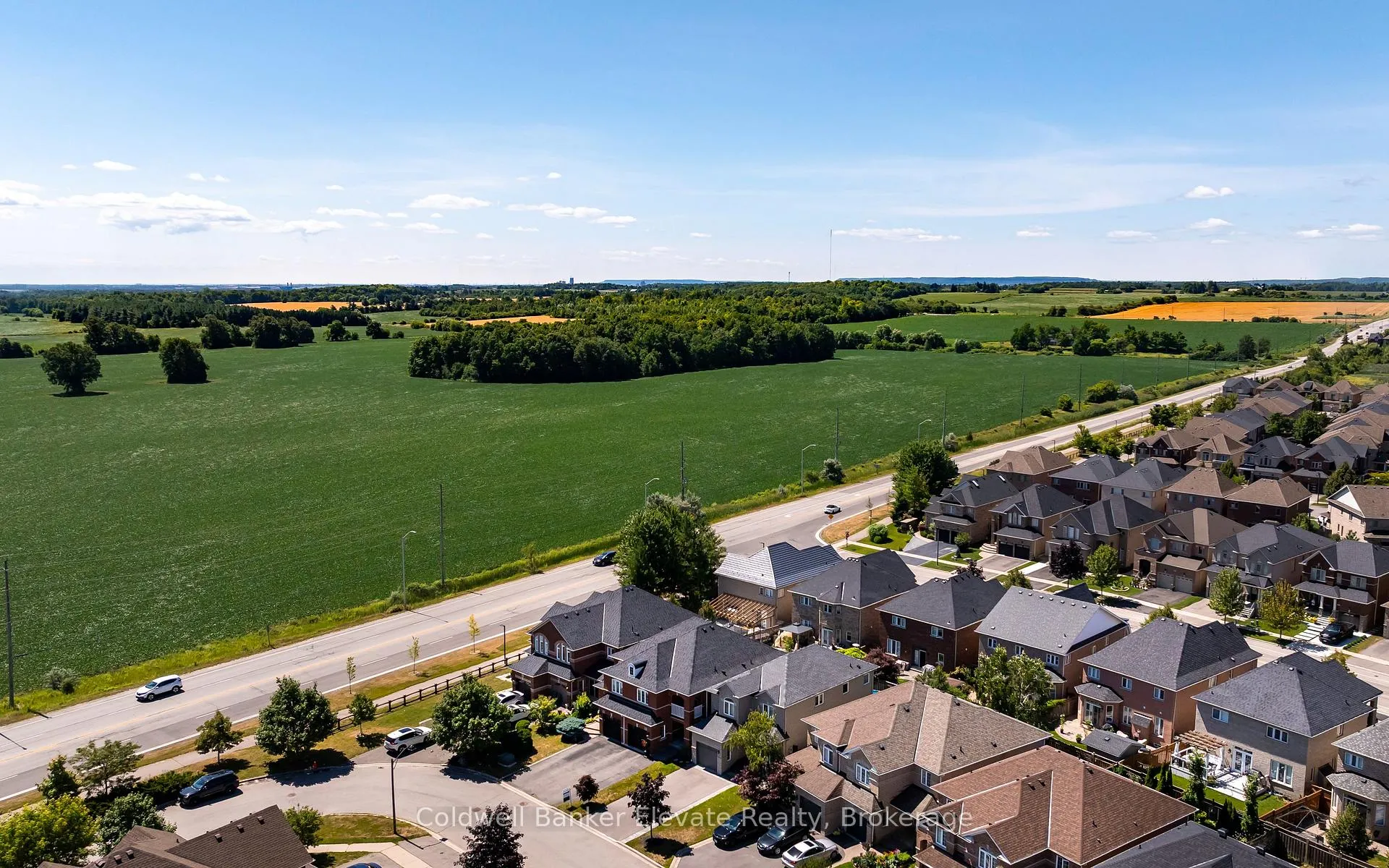 Photo 12 of 91 Snowberry Crescent, Halton Hills, Georgetown — HOMEH