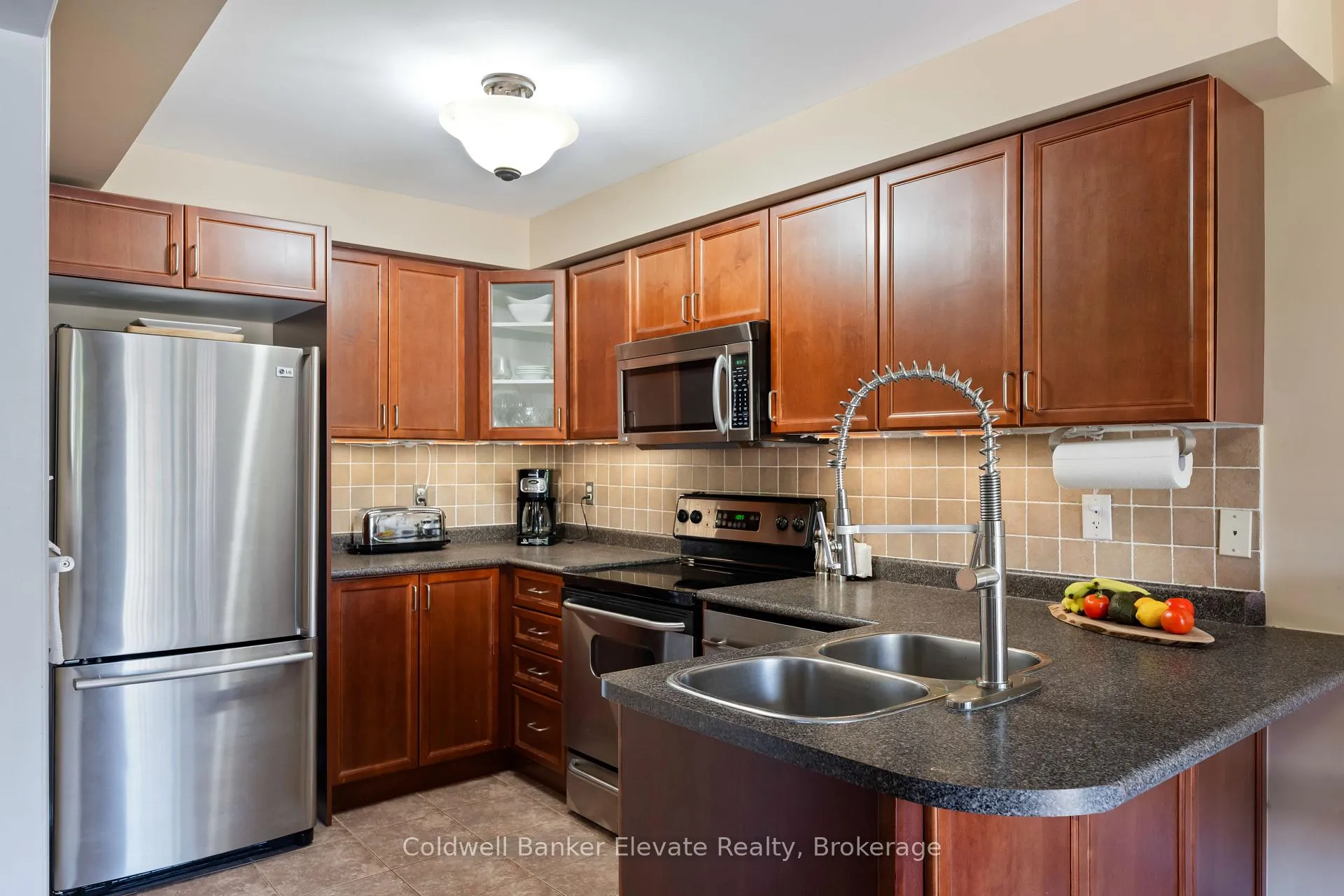 Photo 25 of 91 Snowberry Crescent, Halton Hills, Georgetown — HOMEH