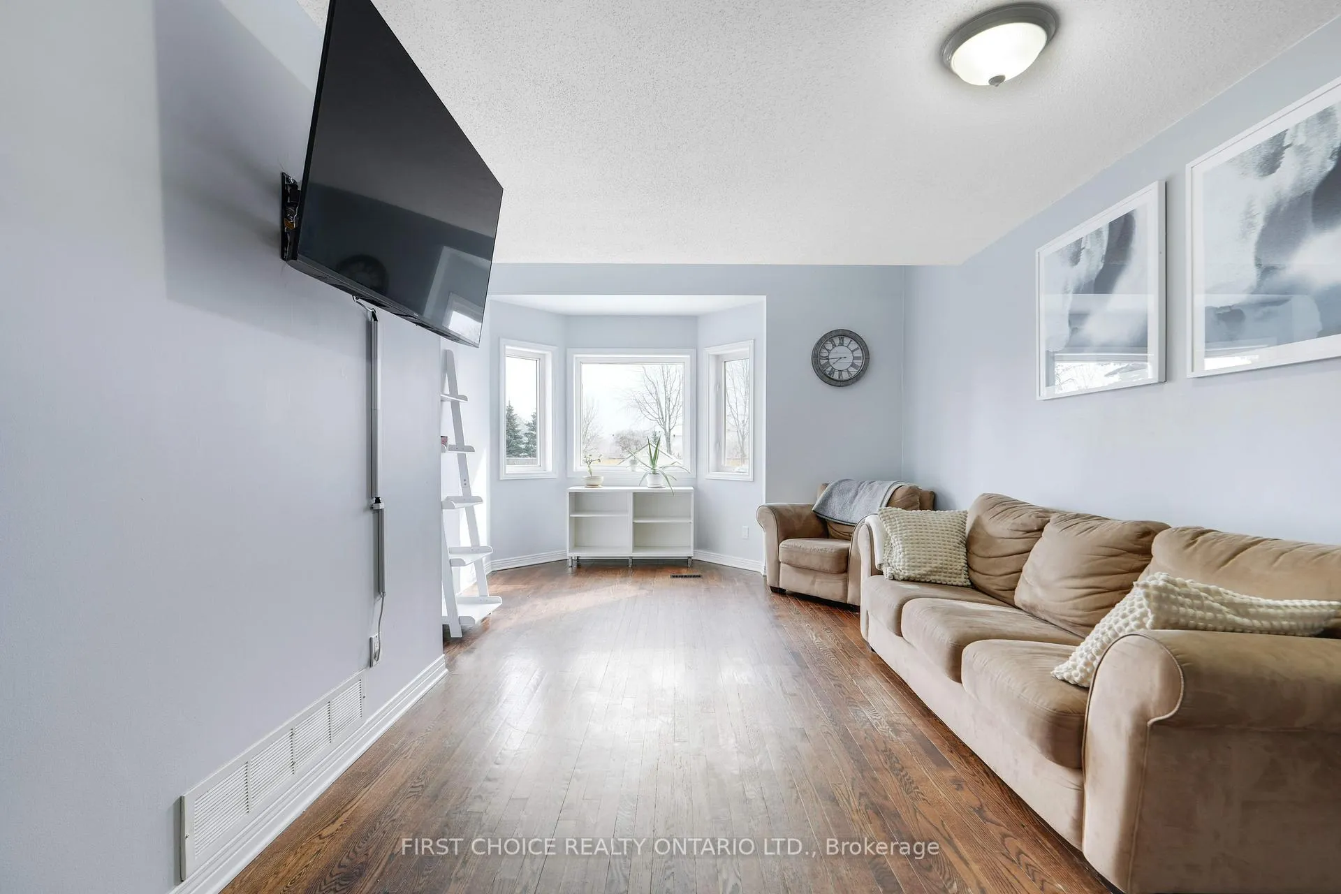 Photo 9 of 1189 Lichen Avenue, Ottawa, Avalon East — HOMEH