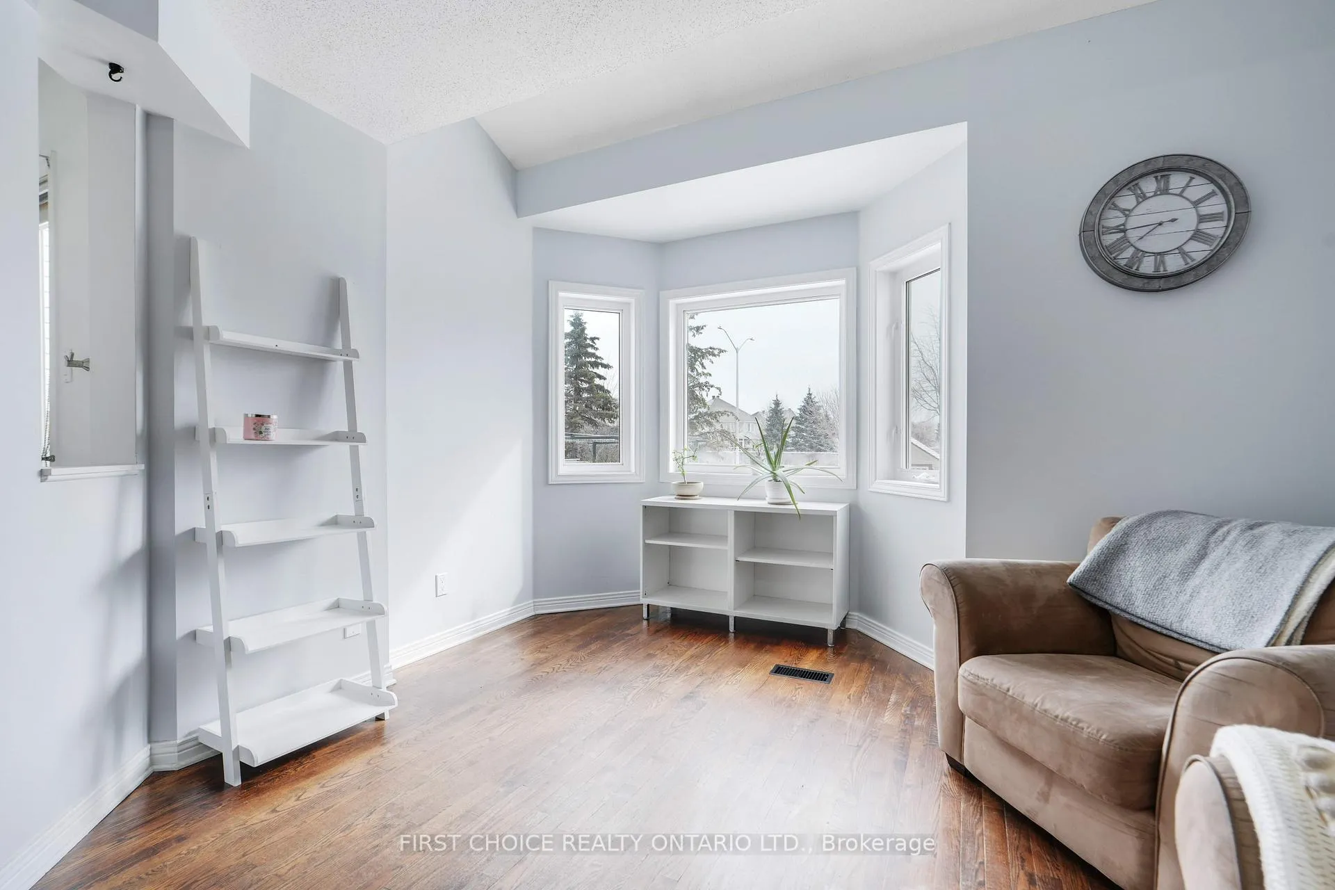 Photo 10 of 1189 Lichen Avenue, Ottawa, Avalon East — HOMEH