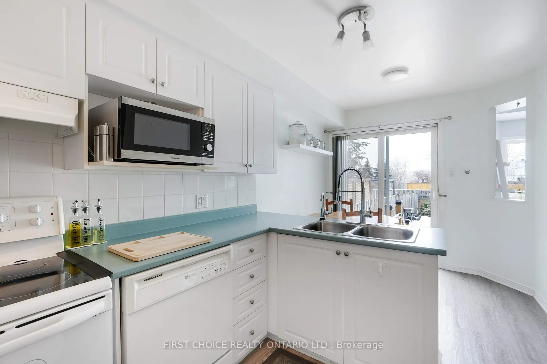 Photo 16 of 1189 Lichen Avenue, Ottawa, Avalon East — HOMEH