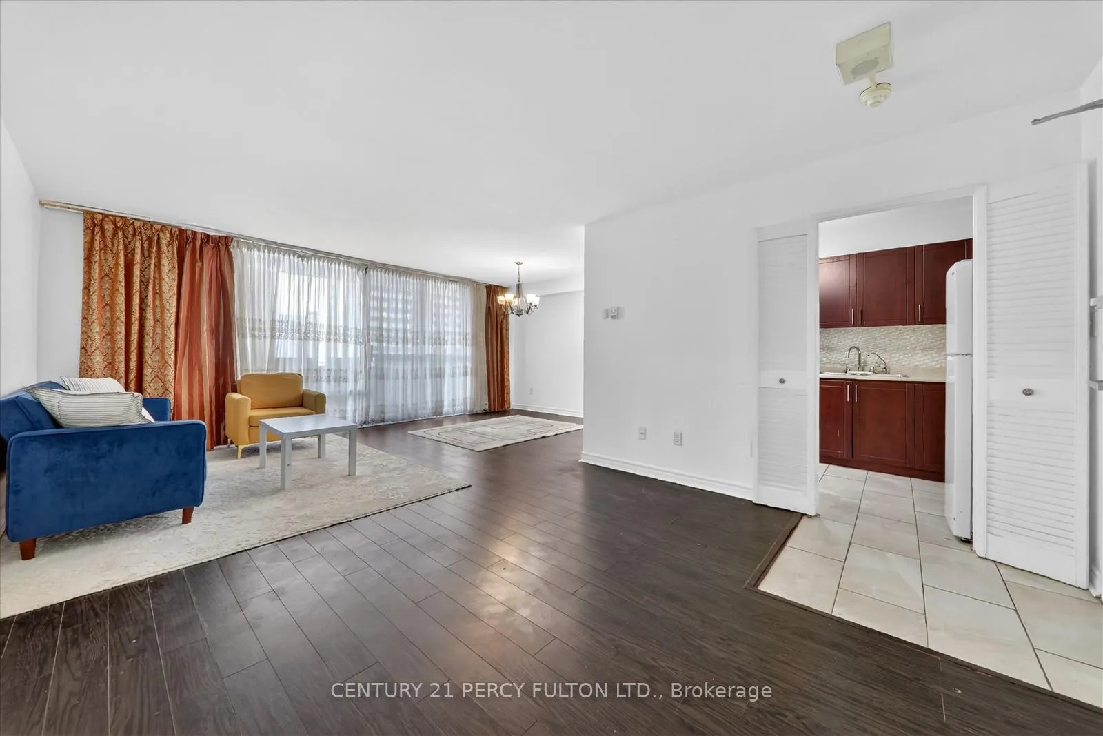 Photo 11 of Unit 816, 1 Massey Square, Toronto, Crescent Town — HOMEH