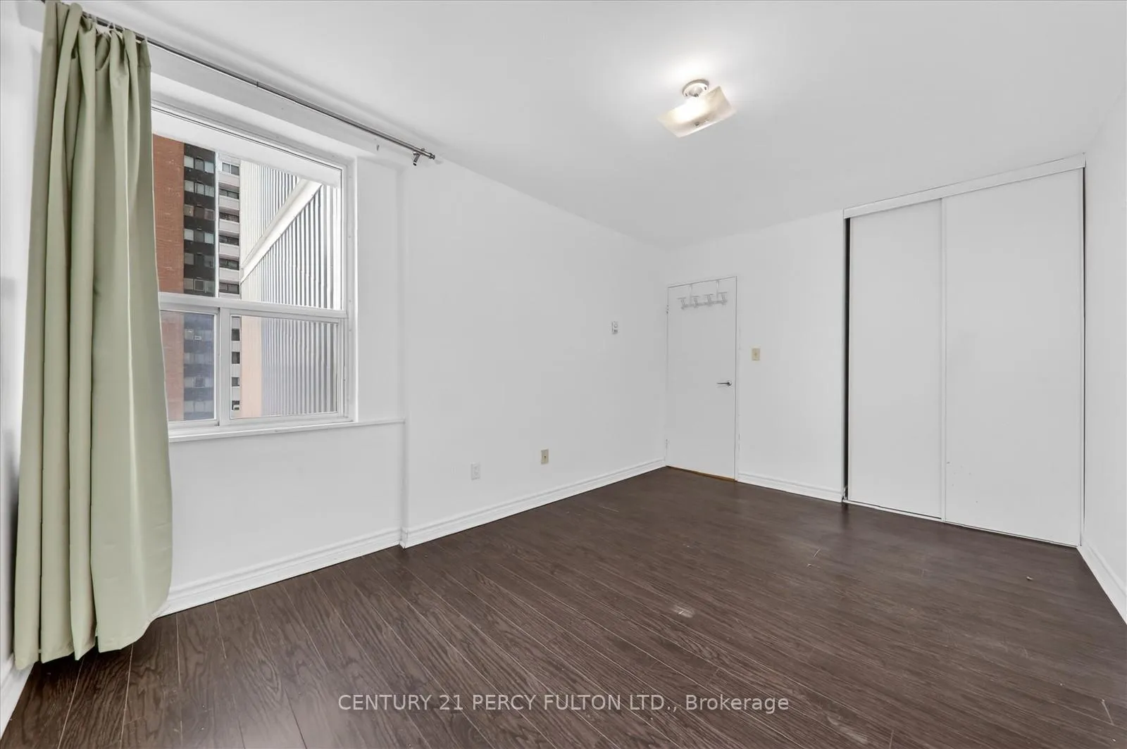 Photo 28 of Unit 816, 1 Massey Square, Toronto, Crescent Town — HOMEH