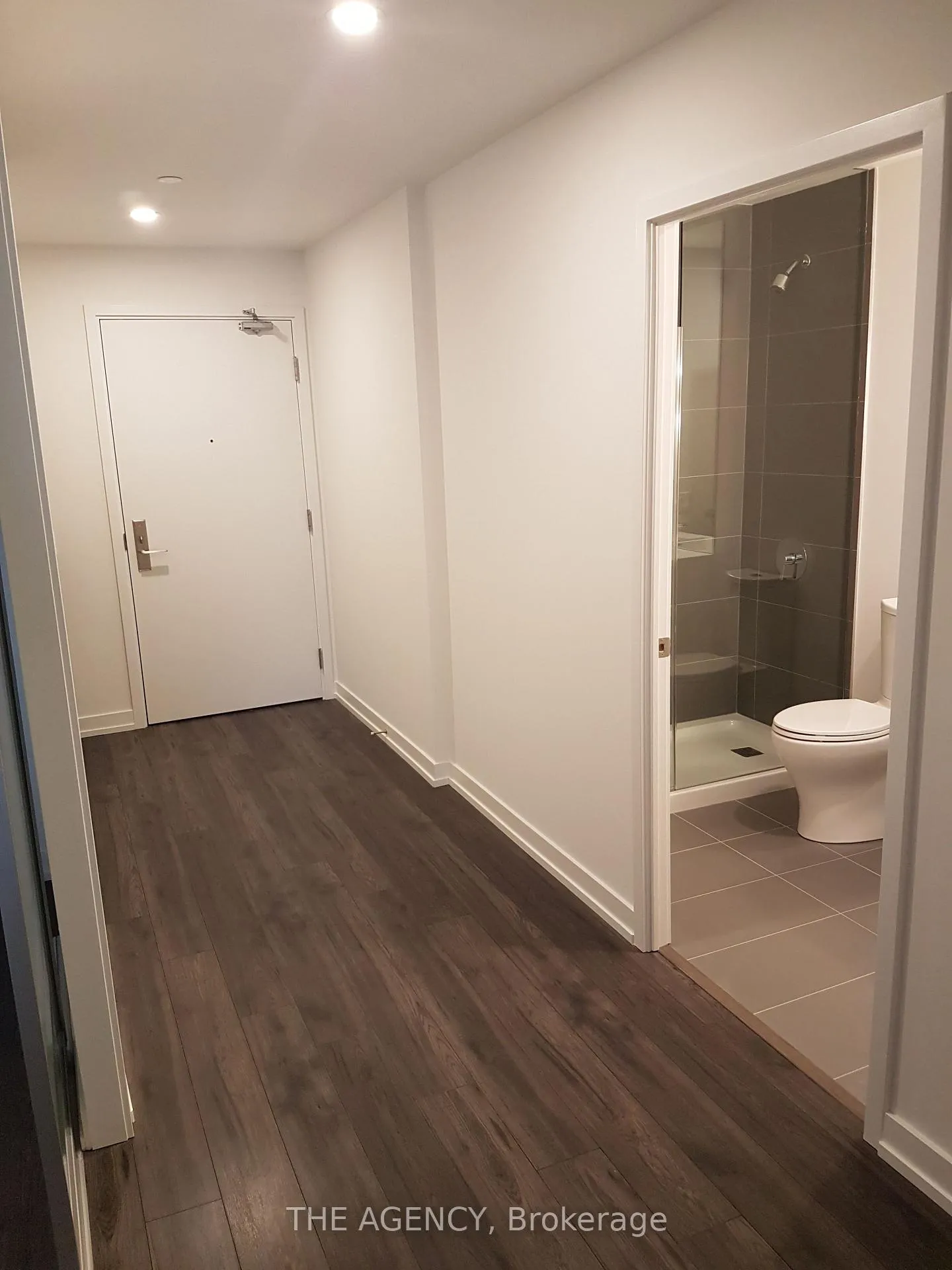 Photo 12 of Unit 721, 33 Helendale Avenue, Toronto, Yonge-Eglinton — HOMEH