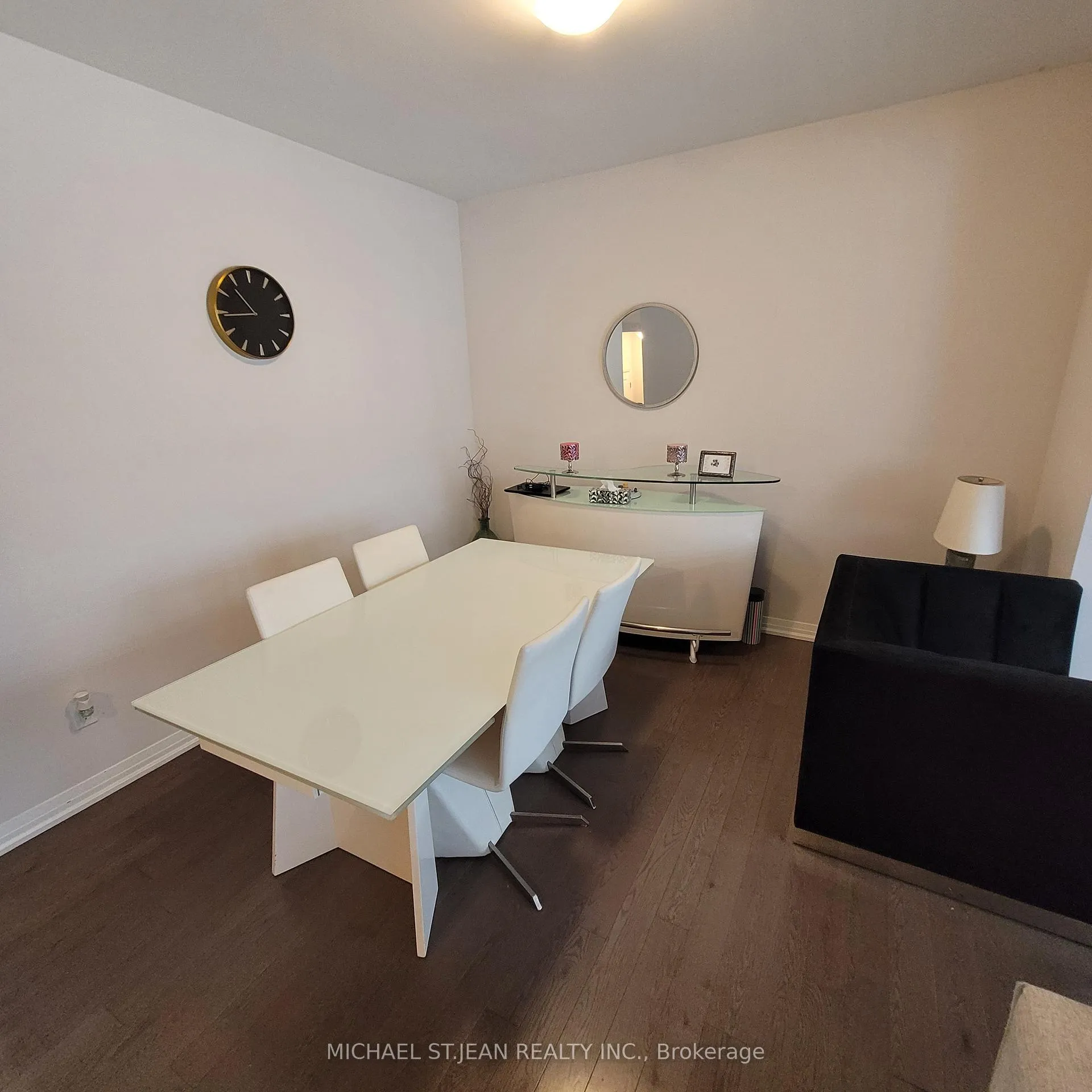 Photo 4 of 95 Fairey Crescent, Hamilton, Mount Hope — HOMEH