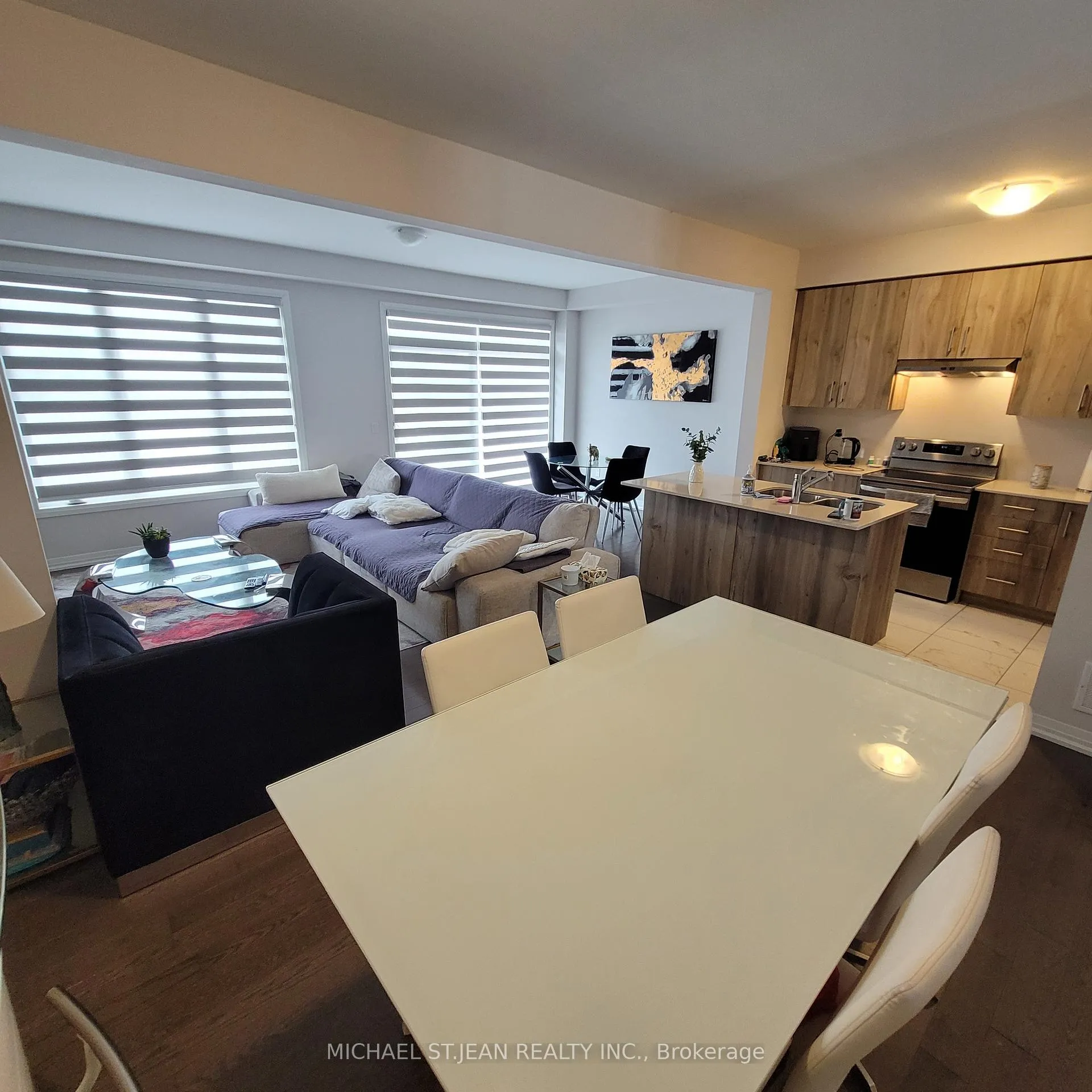 Photo 6 of 95 Fairey Crescent, Hamilton, Mount Hope — HOMEH