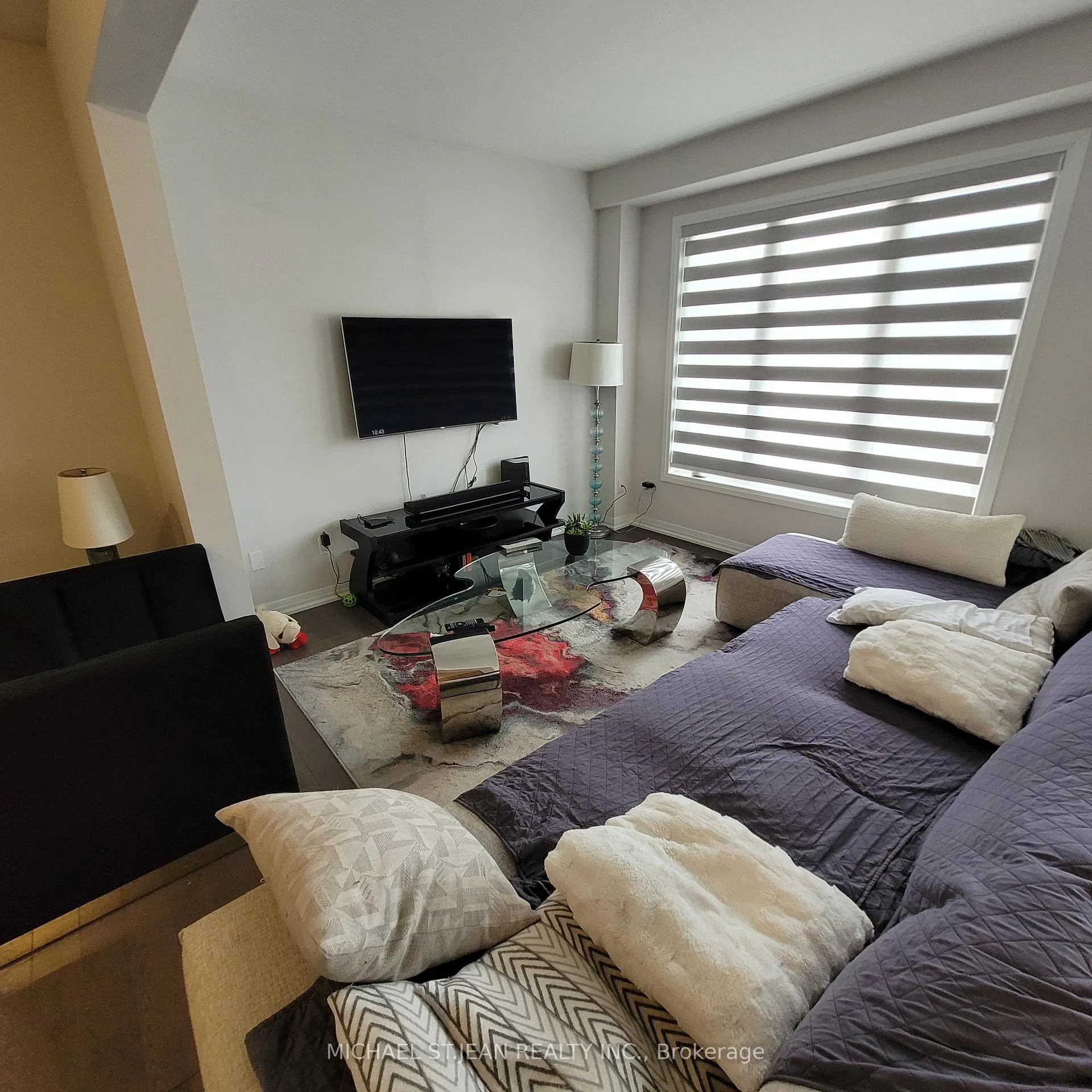 Photo 12 of 95 Fairey Crescent, Hamilton, Mount Hope — HOMEH
