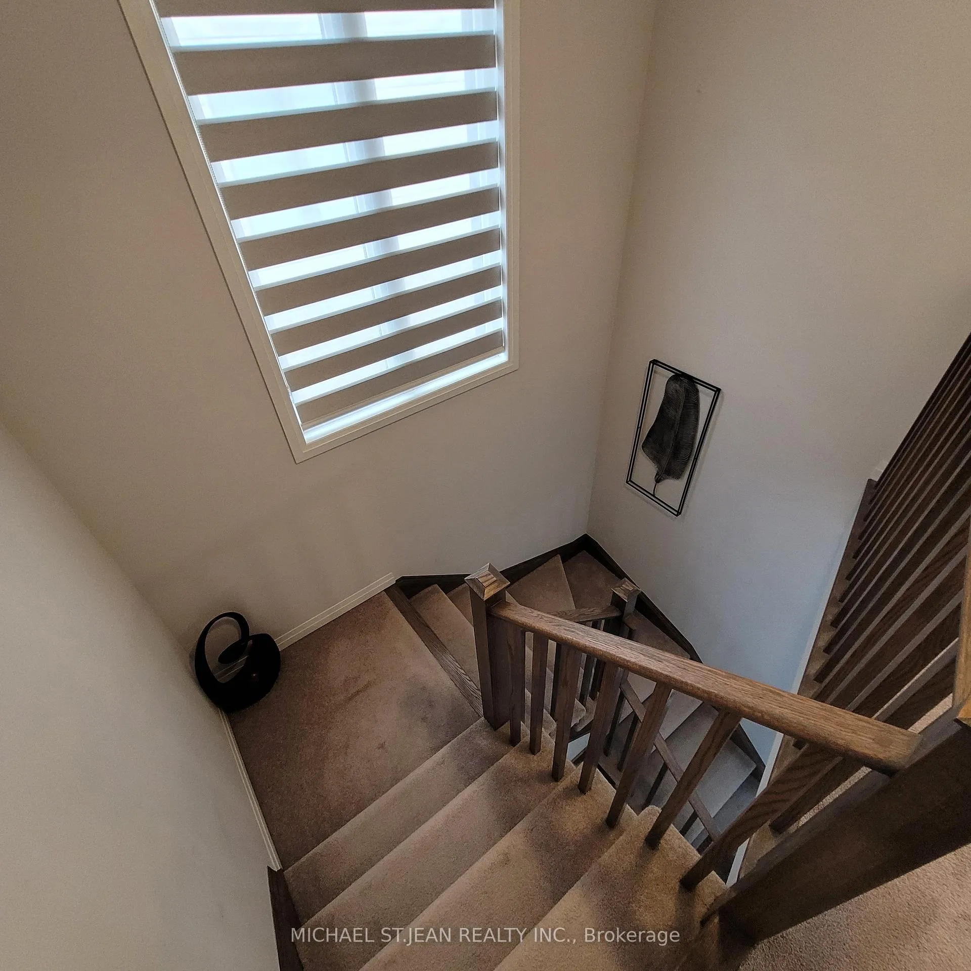 Photo 13 of 95 Fairey Crescent, Hamilton, Mount Hope — HOMEH