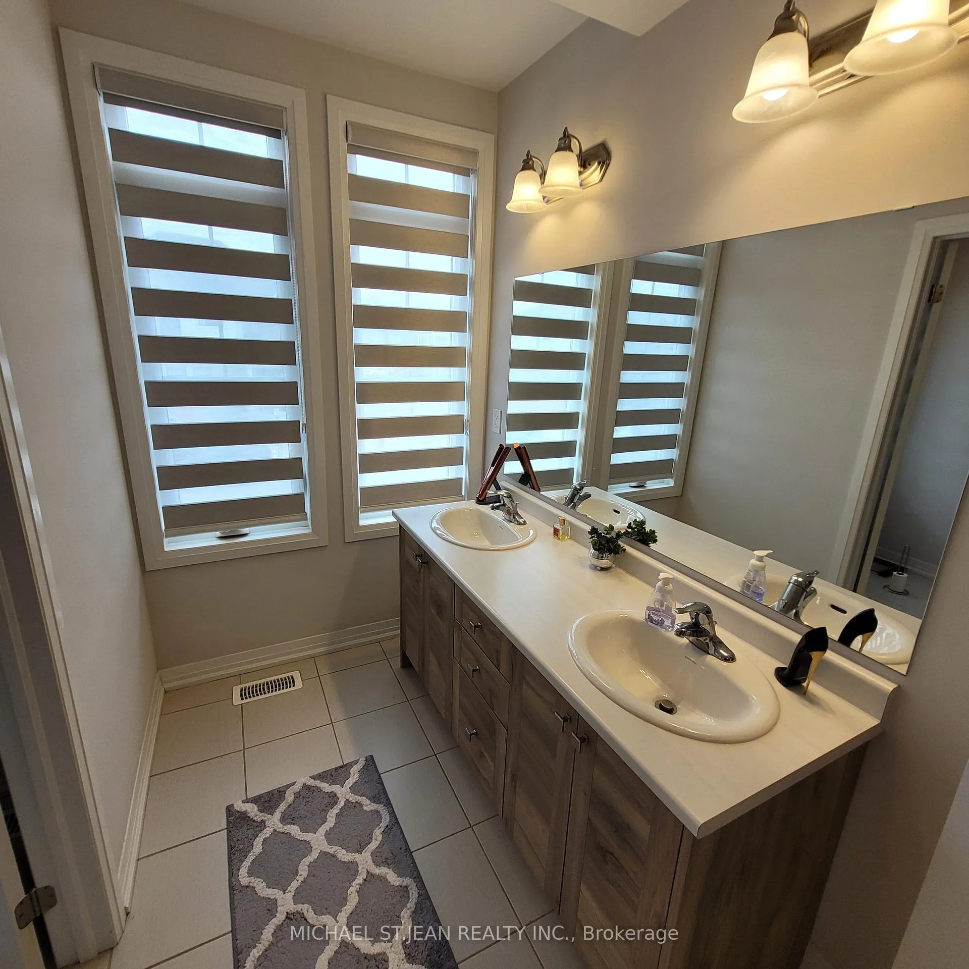 Photo 22 of 95 Fairey Crescent, Hamilton, Mount Hope — HOMEH