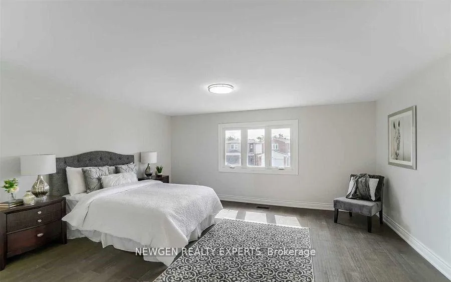 Photo 13 of 101 Banting Crescent, Brampton, Fletcher's West — HOMEH