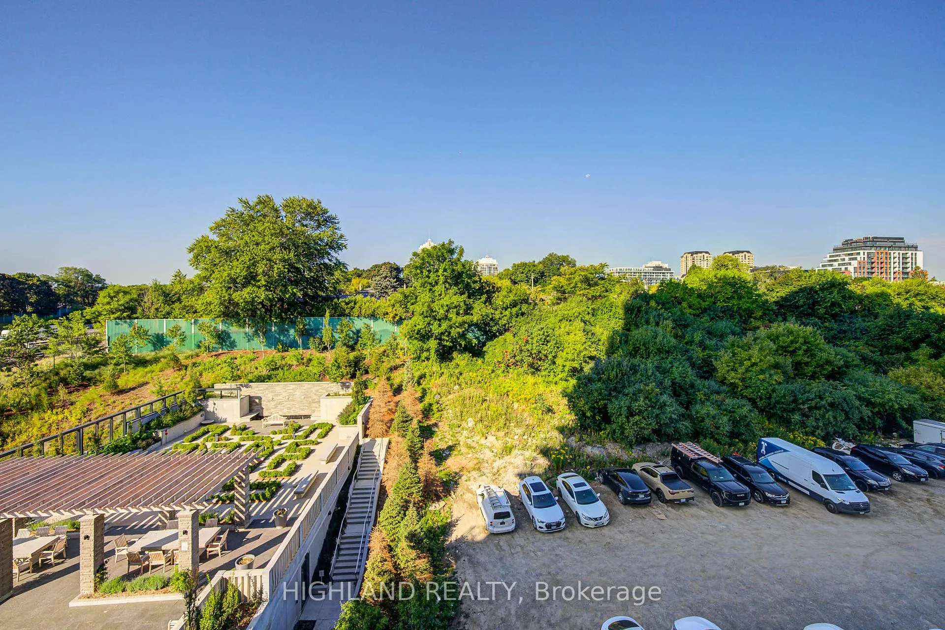 Photo 17 of Unit 608, 25 McMahon Drive, North York, Bayview Village — HOMEH