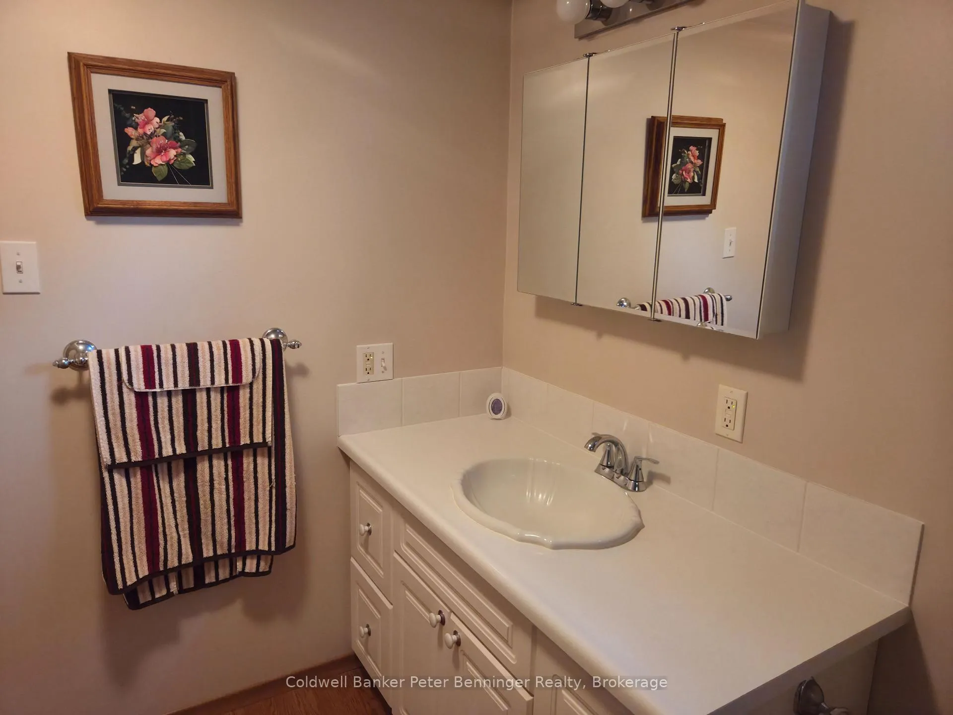 Photo 12 of 123 Scott Street, Woolwich — HOMEH