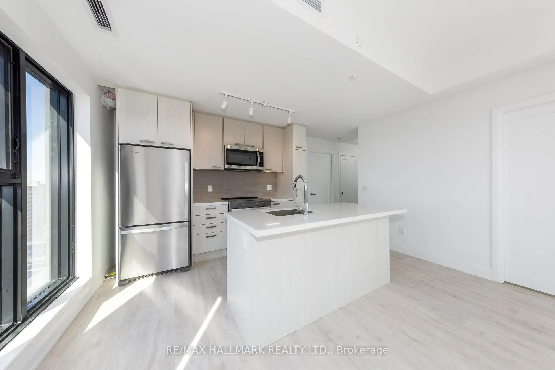 Photo 16 of Unit 3107, 20 Soudan Avenue, Toronto, Mount Pleasant West — HOMEH