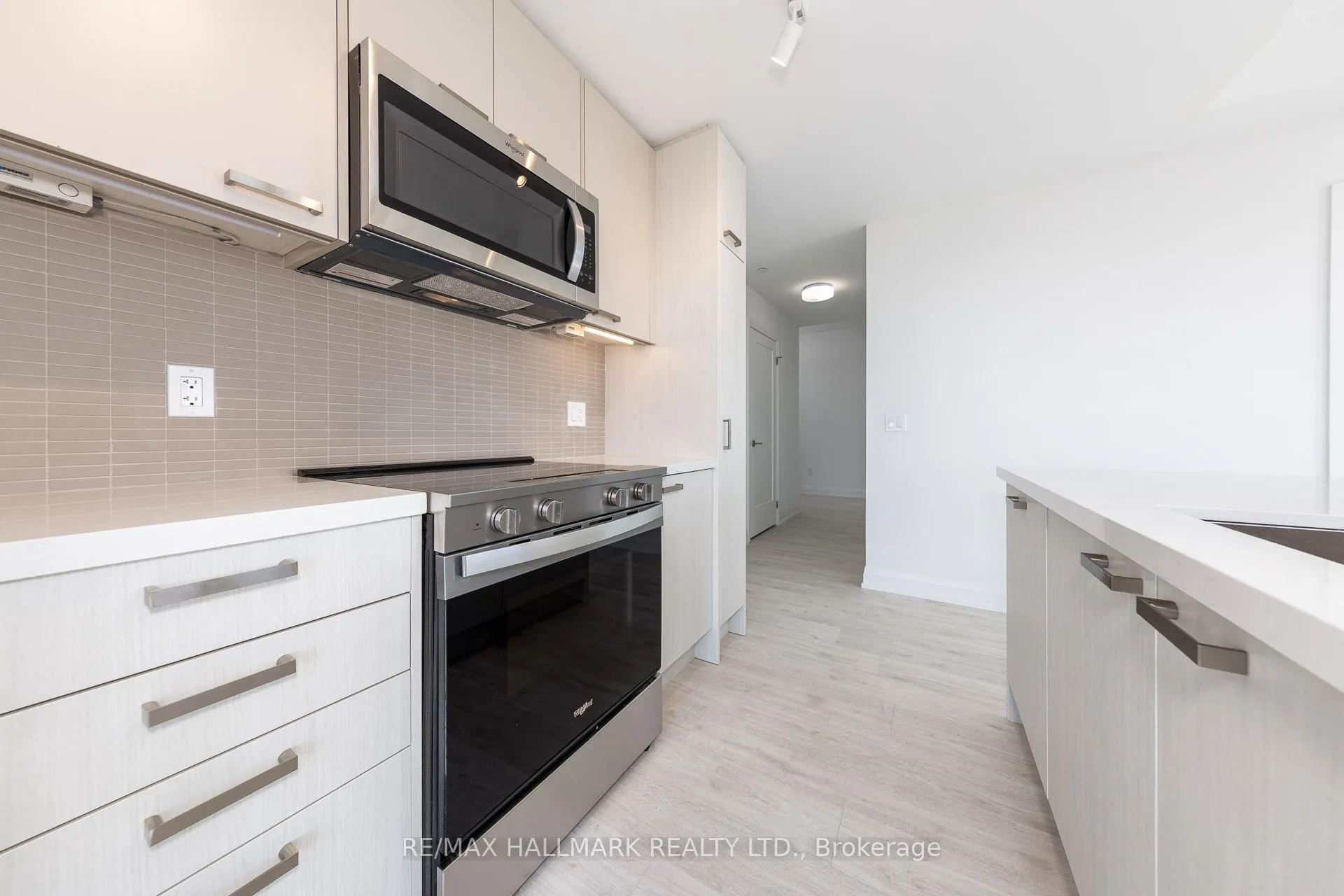 Photo 19 of Unit 3107, 20 Soudan Avenue, Toronto, Mount Pleasant West — HOMEH
