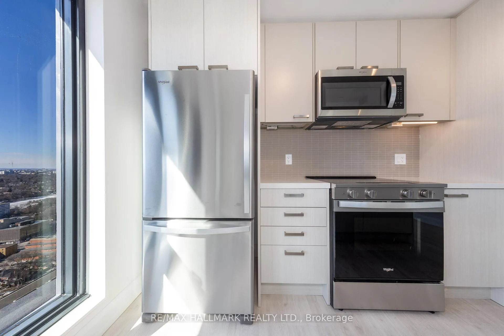 Photo 20 of Unit 3107, 20 Soudan Avenue, Toronto, Mount Pleasant West — HOMEH