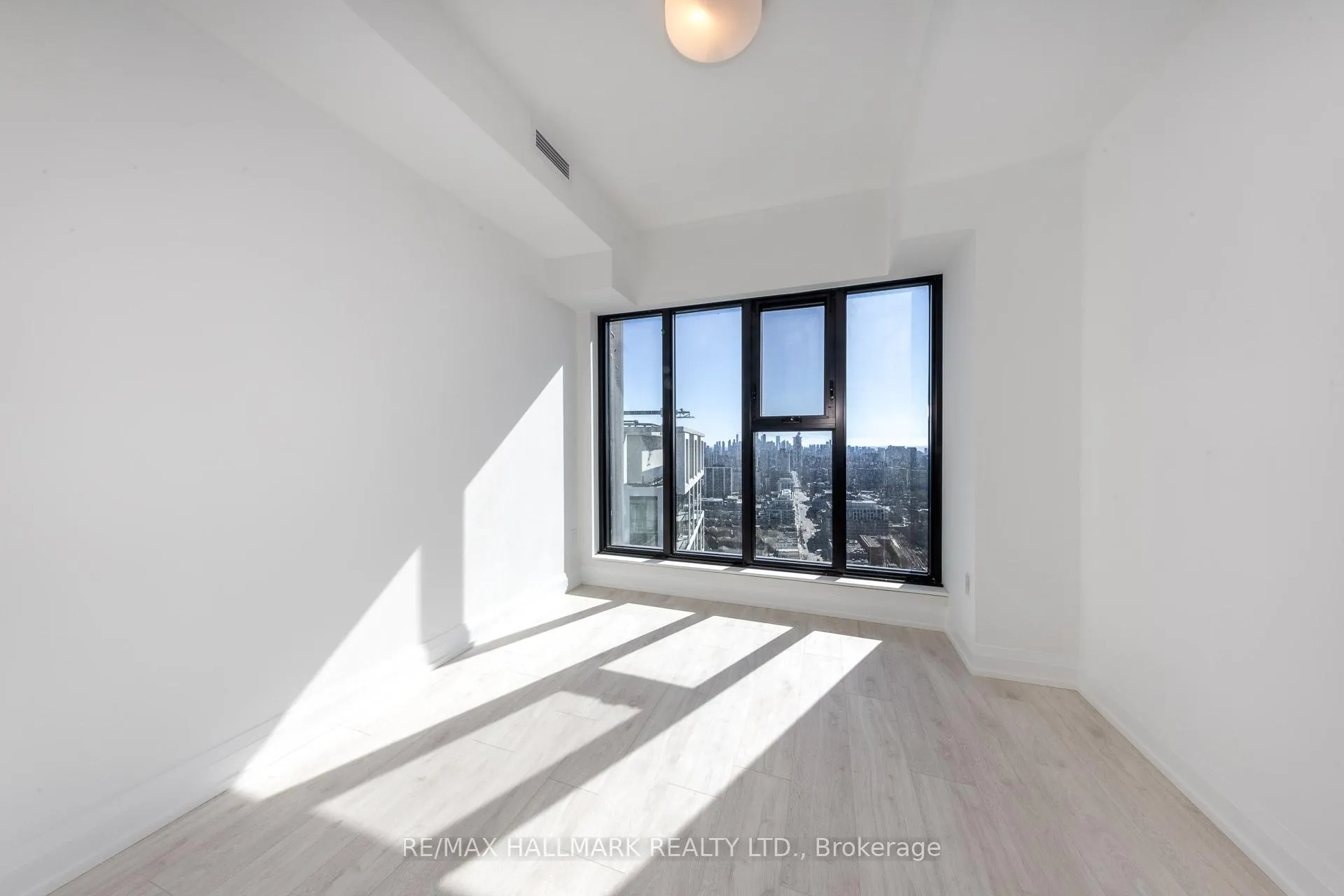 Photo 28 of Unit 3107, 20 Soudan Avenue, Toronto, Mount Pleasant West — HOMEH