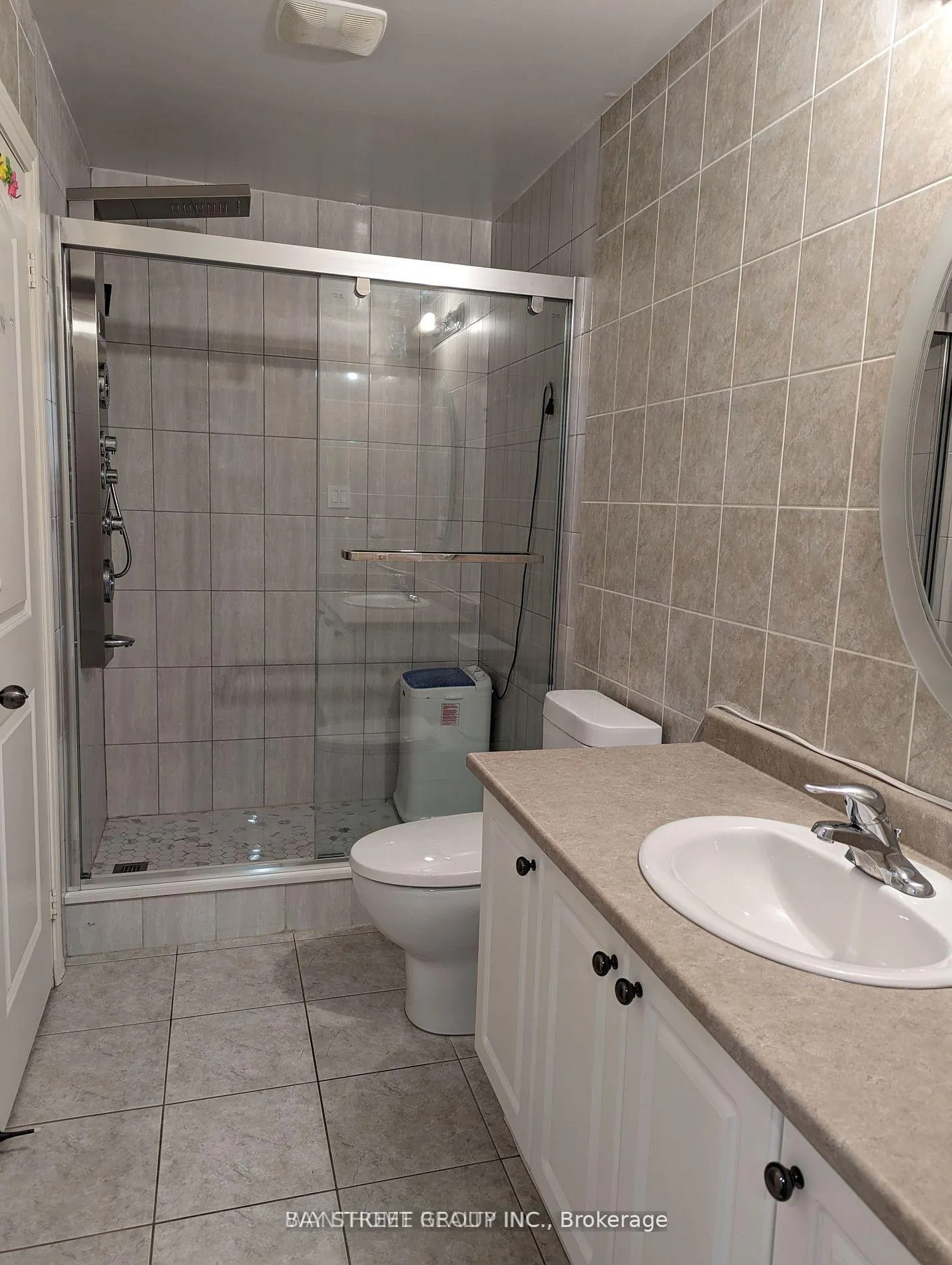 Photo 18 of 35 Everett Street, Markham, Wismer — HOMEH