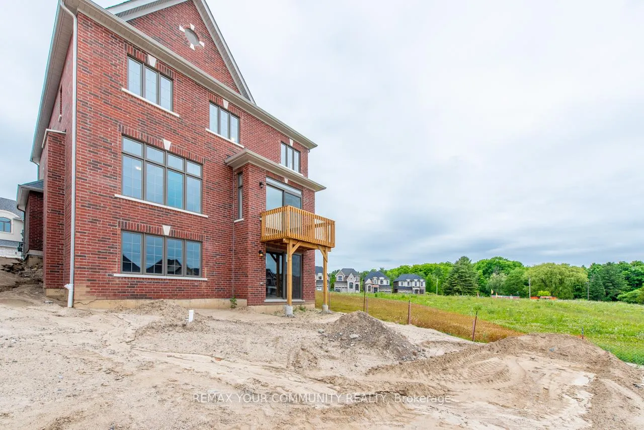 Photo 7 of 110 James Walker Avenue, Caledon, Caledon East — HOMEH
