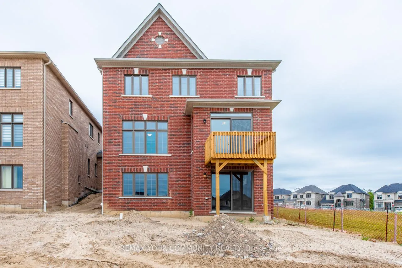 Photo 8 of 110 James Walker Avenue, Caledon, Caledon East — HOMEH