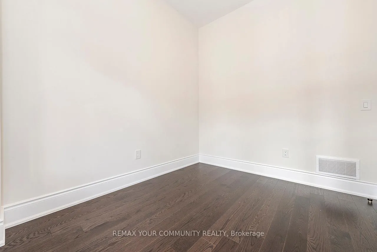 Photo 15 of 110 James Walker Avenue, Caledon, Caledon East — HOMEH