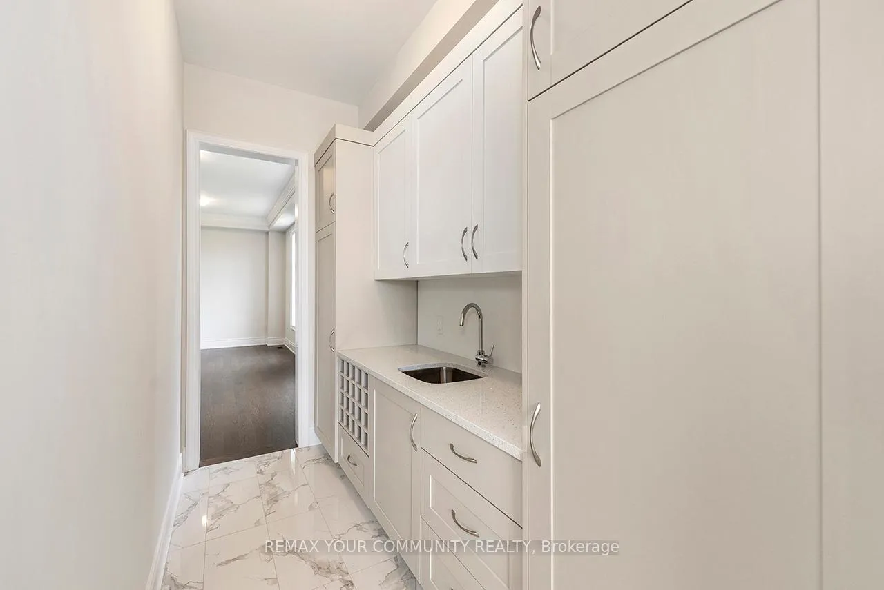 Photo 24 of 110 James Walker Avenue, Caledon, Caledon East — HOMEH